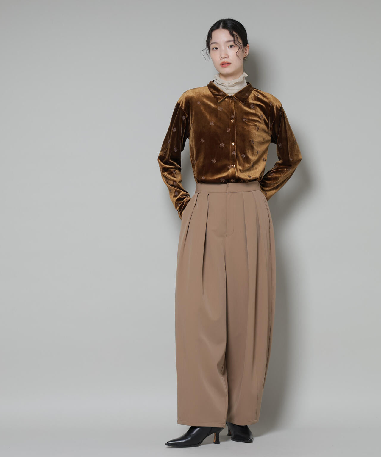 刺繍ベロアカットシャツ(セットアップ可) 6735223317