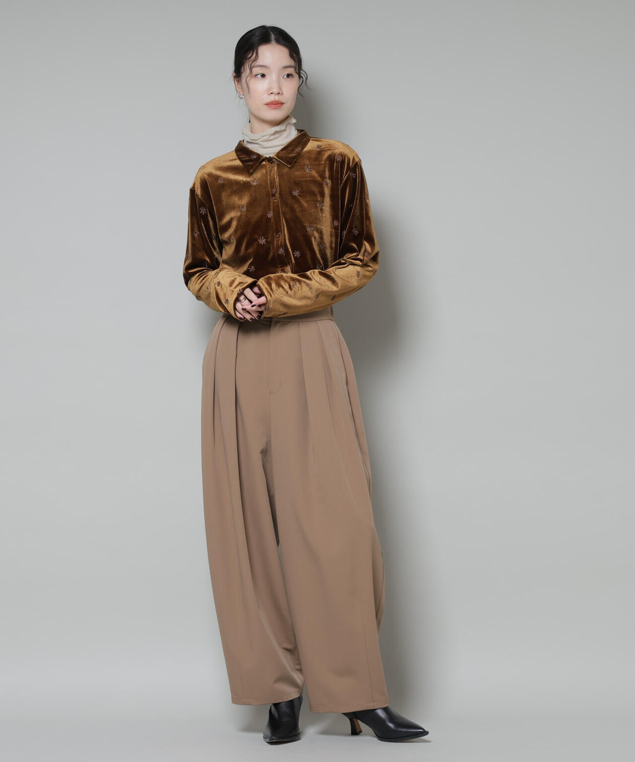 刺繍ベロアカットシャツ(セットアップ可) 6735223317