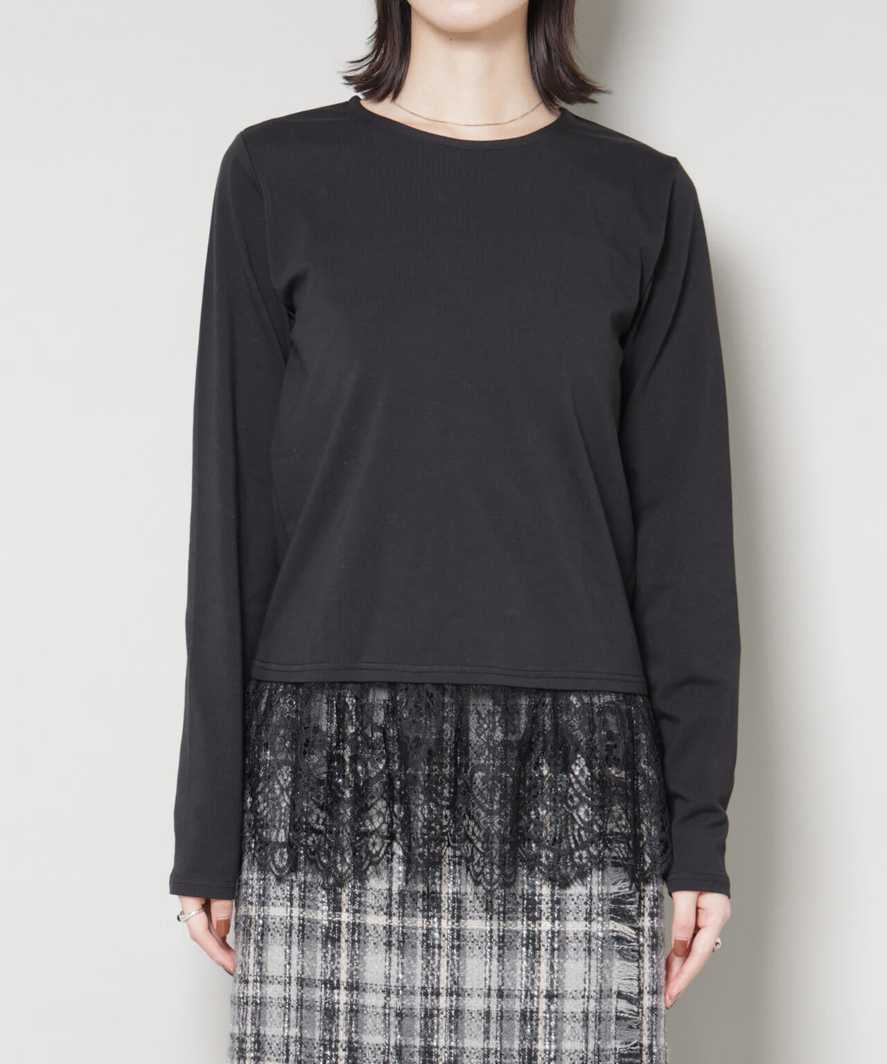 裾レースドッキングロングTシャツ 6735223319