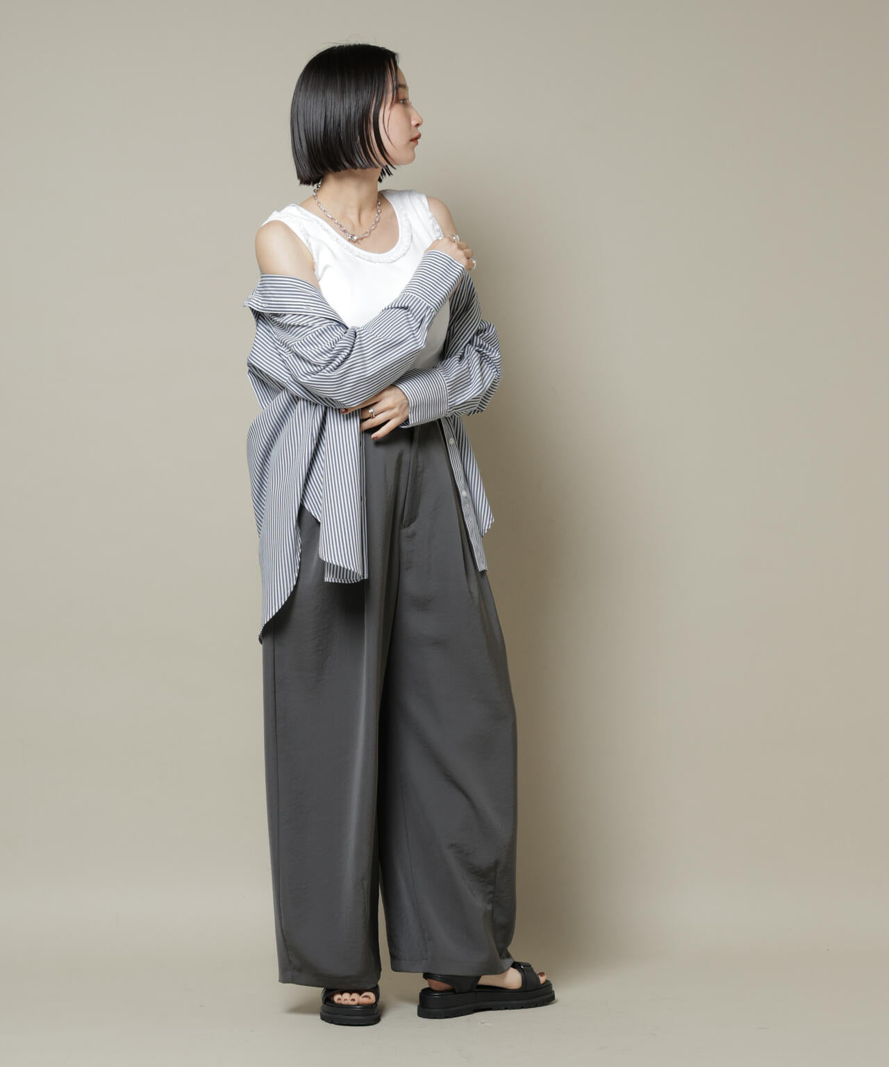 レース模様タンクトップ グレー osharewalker（オシャレウォーカー） 「新色登場」タンクトップ
