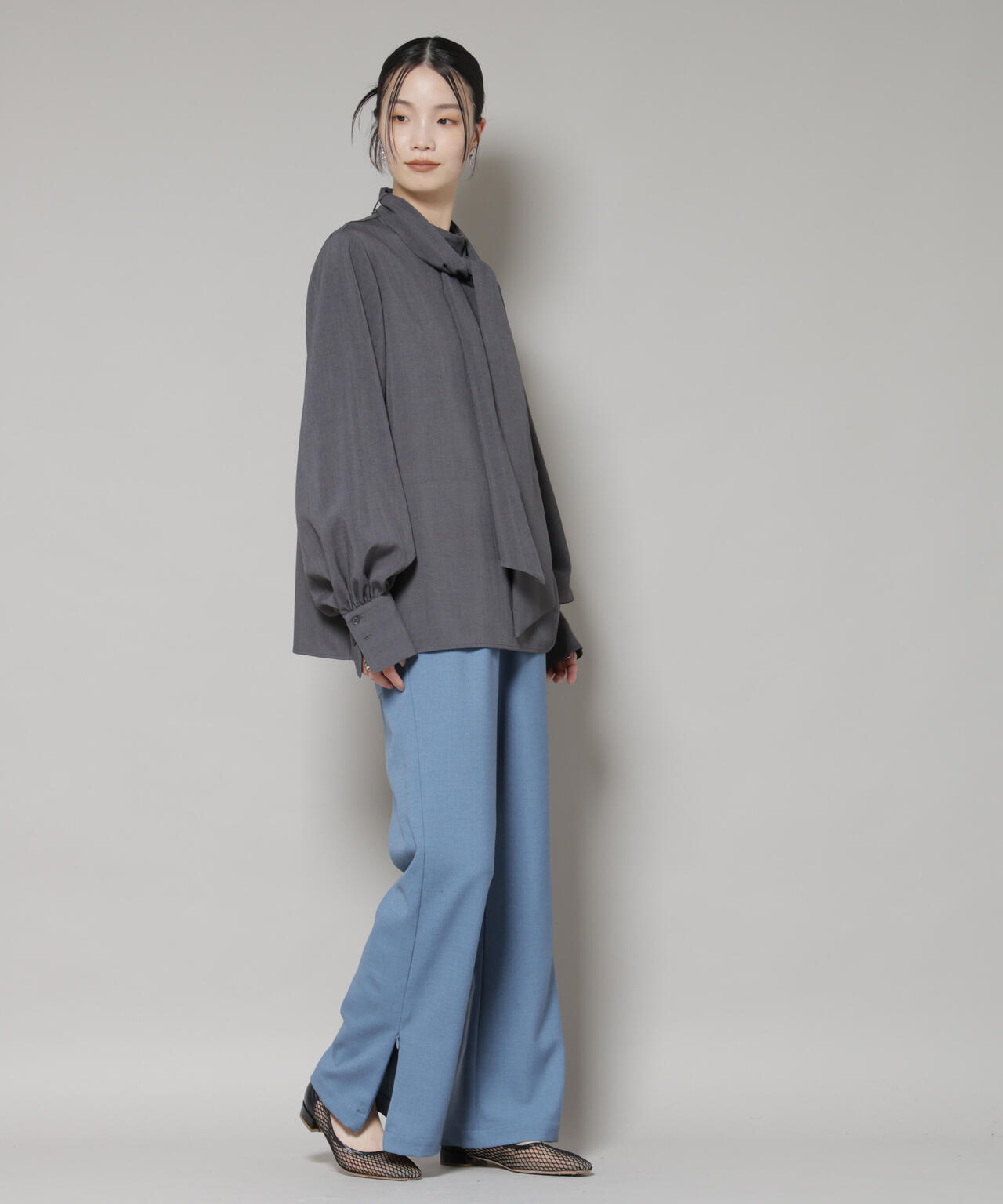 ジップスリット パンツ