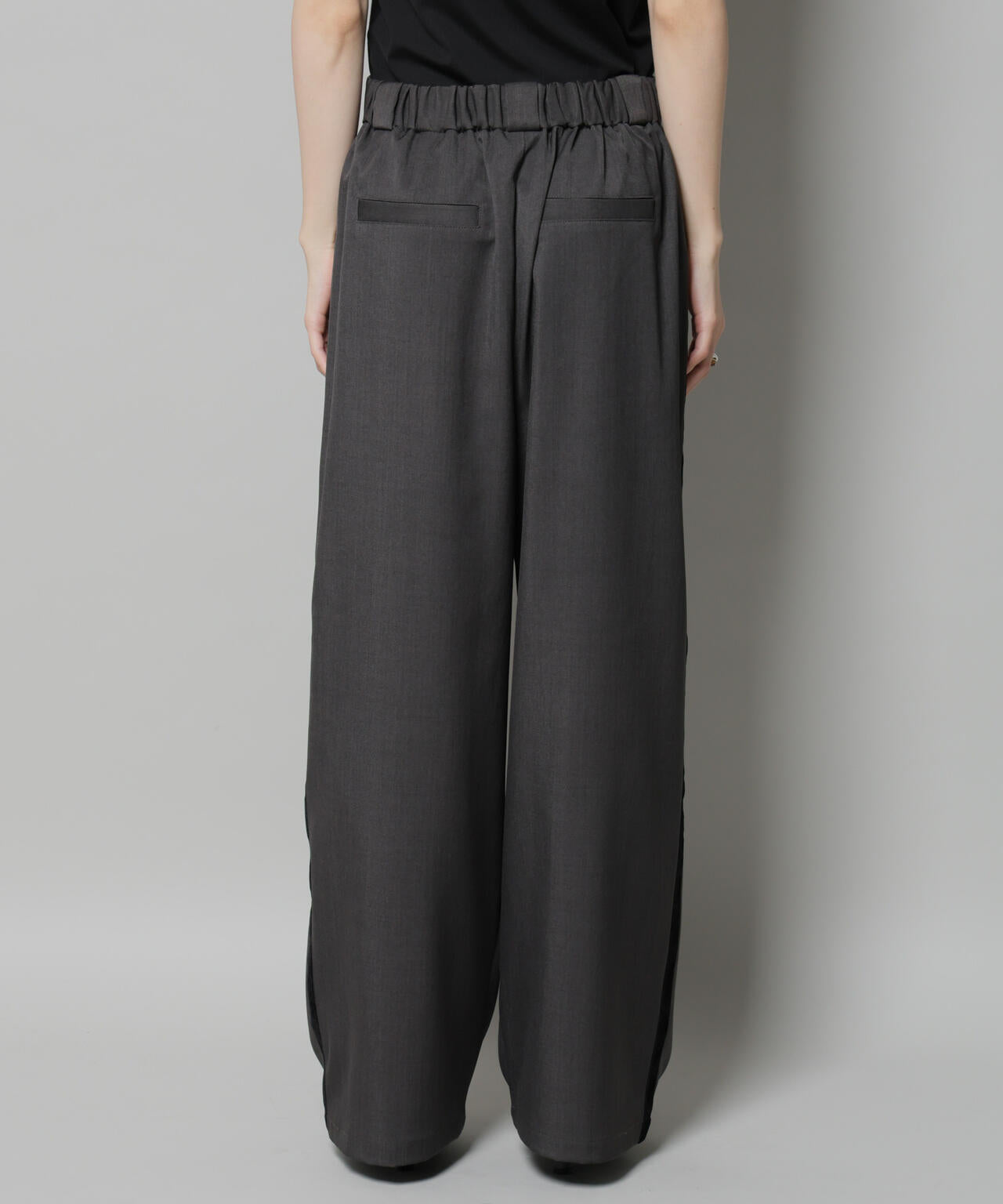 ベルベッドサイドラインパンツ 6735227318