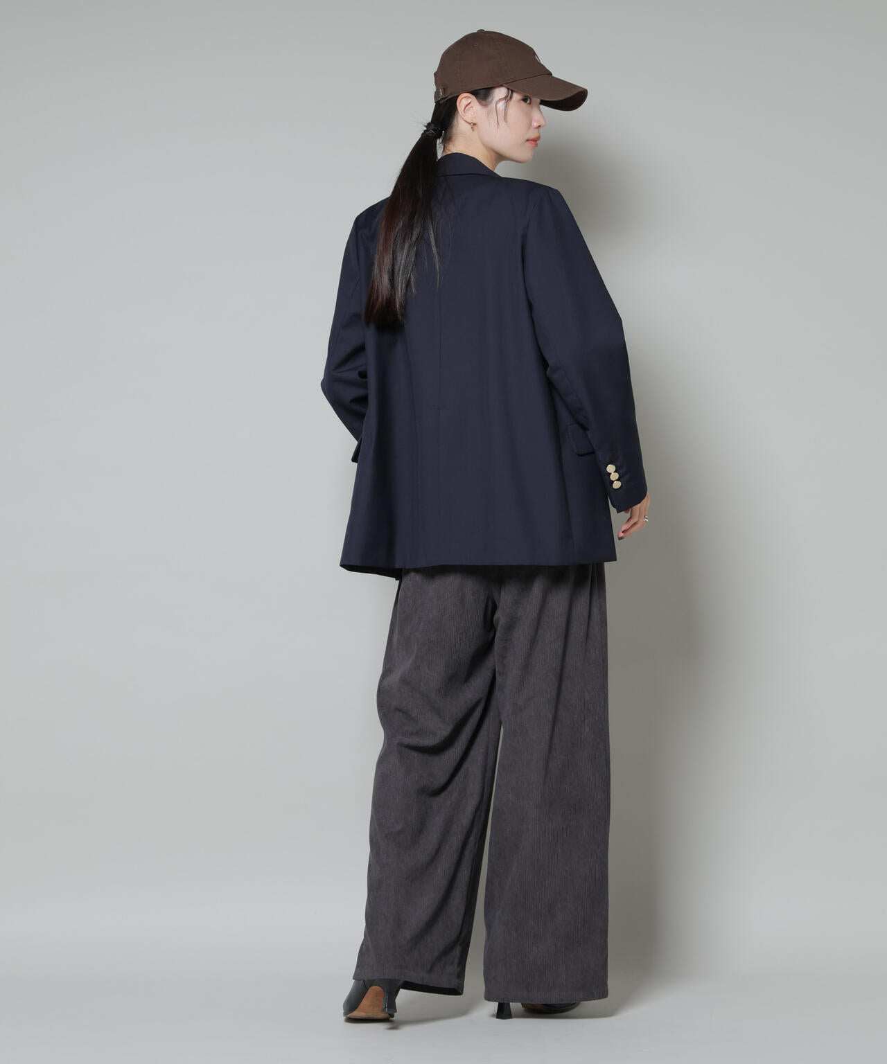 ソフト コーデュロイ ストレートパンツ