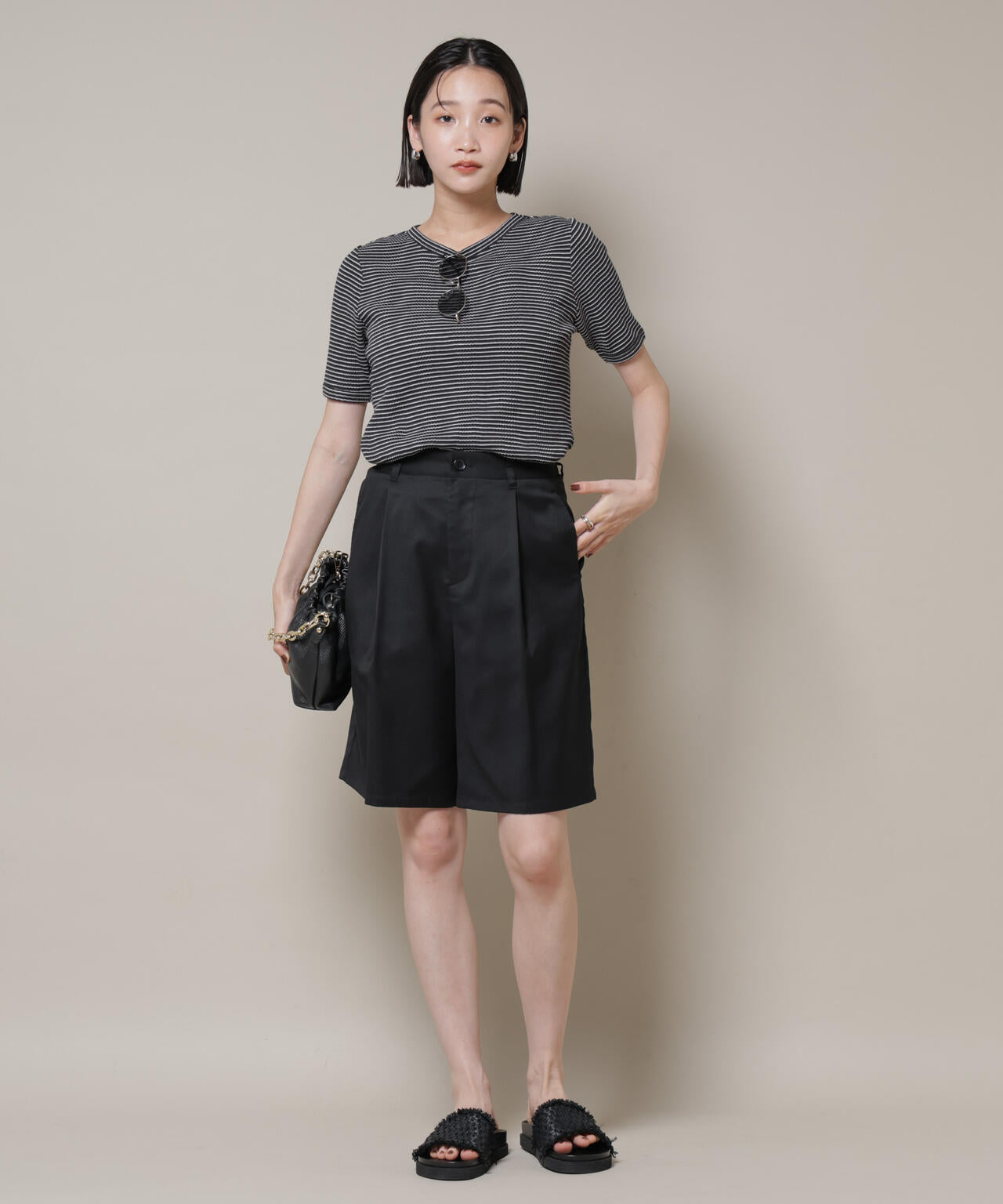 トレフルプラスワン　デニムタックショートパンツ　　タグ付き新品 タックショートパンツ | Bottoms,ショート | | TREFLE＋1