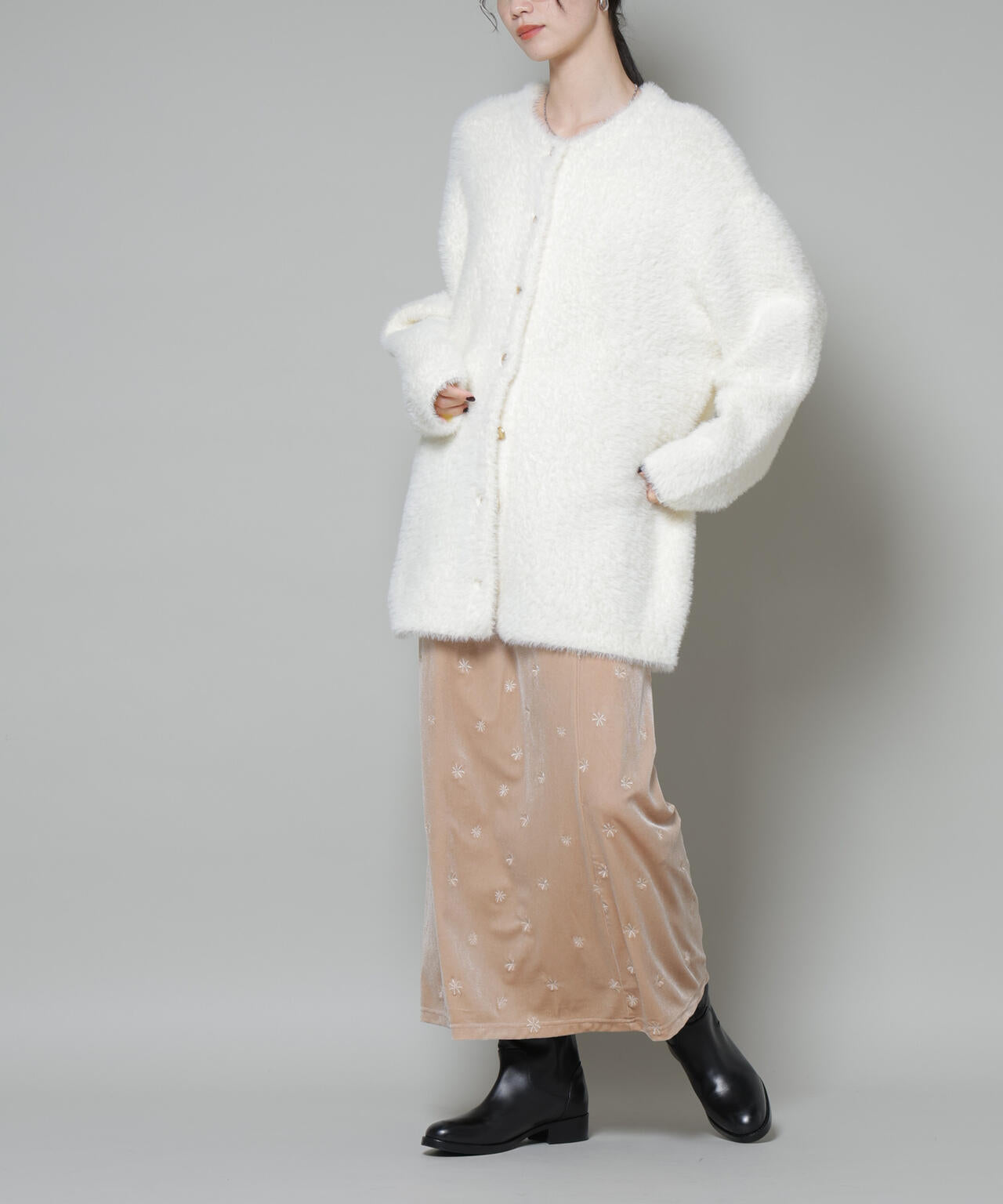 刺繍 ベロア カット ナロー スカート ( セットアップ 可 )