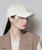 ライトベージュ