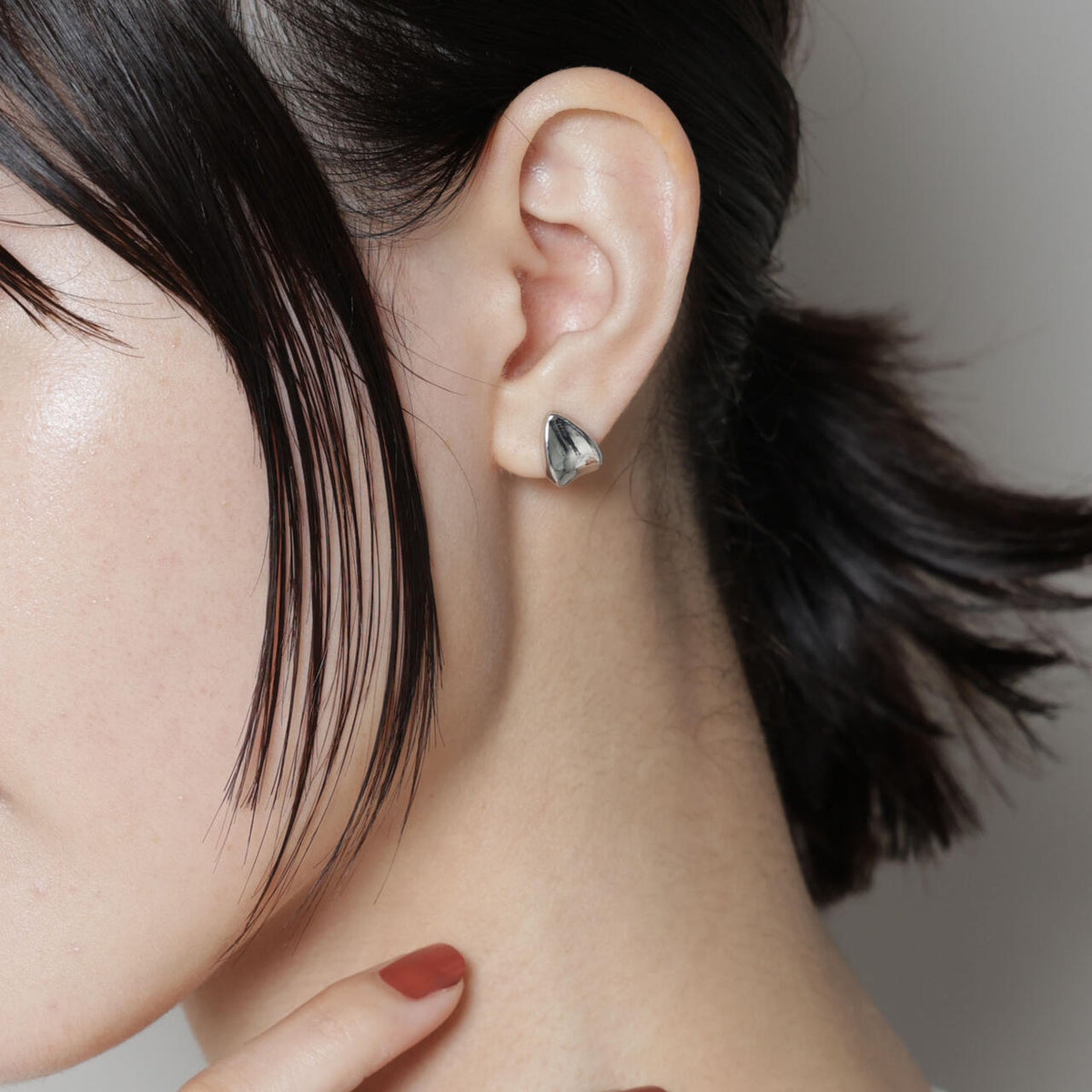 スモール ドロップ ピアス