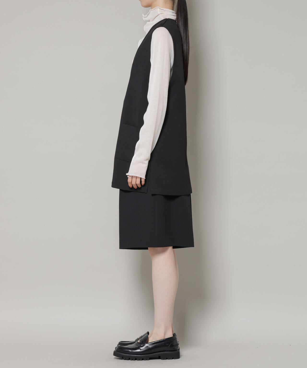 Vネックベスト×ハーフパンツ セットアップ 6736119301