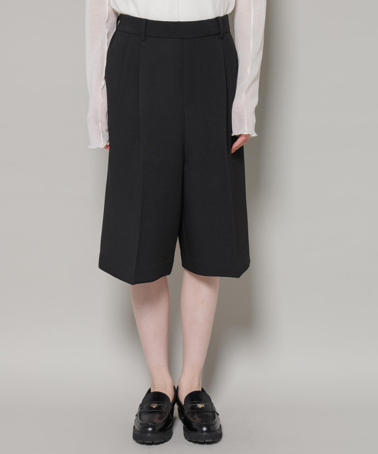 Vネックベスト×ハーフパンツ セットアップ 6736119301