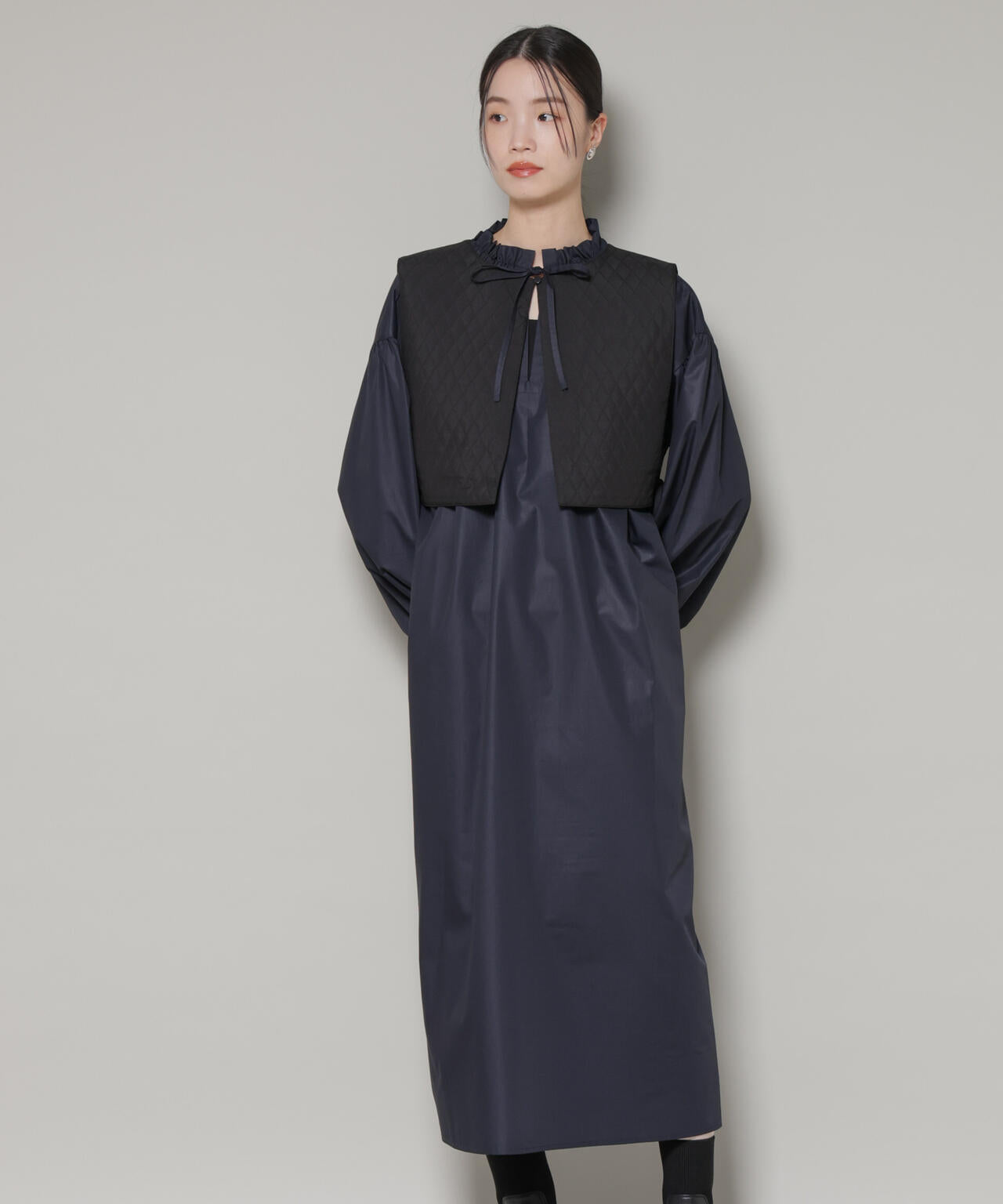 キルティング ベスト × ギャザー ワンピース アンサンブル セット