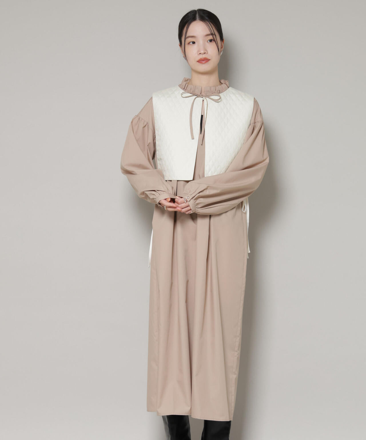 キルティングベスト×ギャザーワンピース アンサンブルセット 6736119303