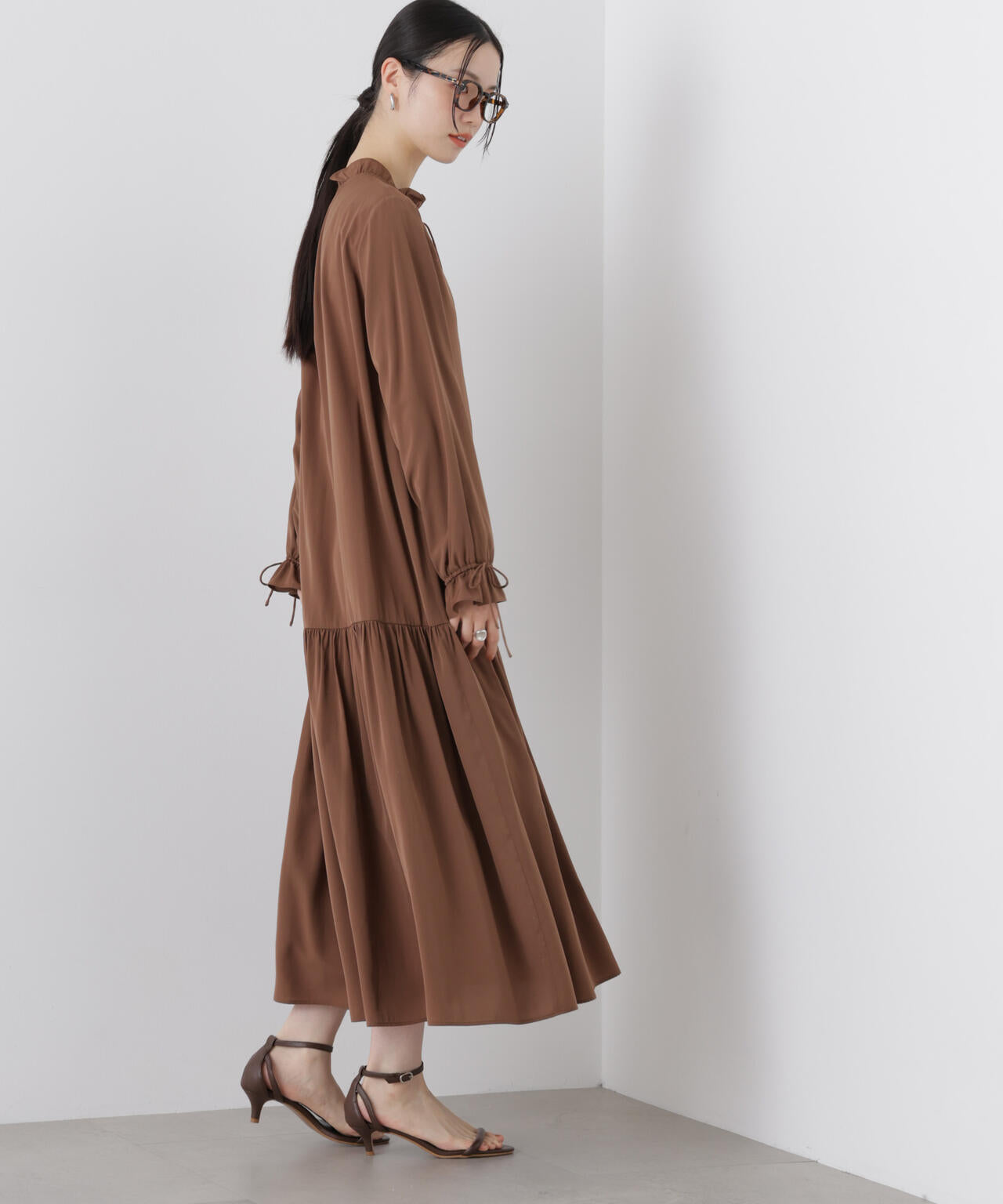 切り替えギャザーワンピース 6736119311