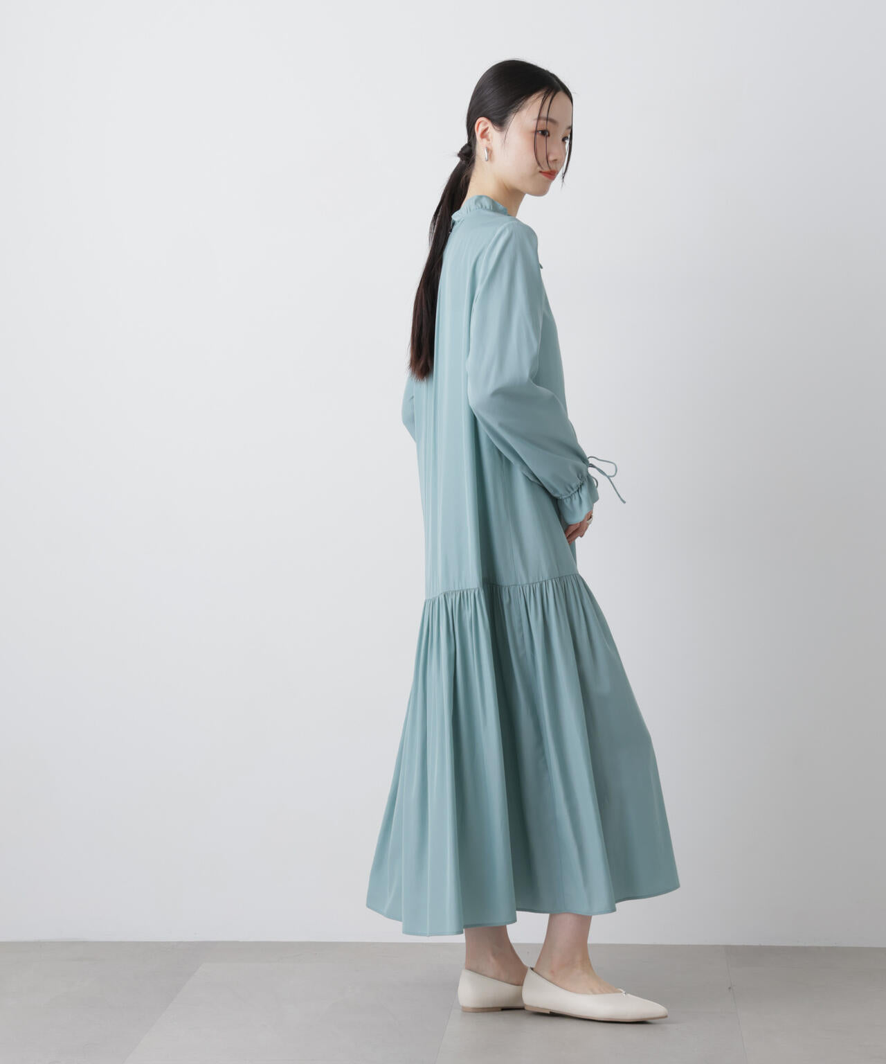 切り替えギャザーワンピース 6736119311