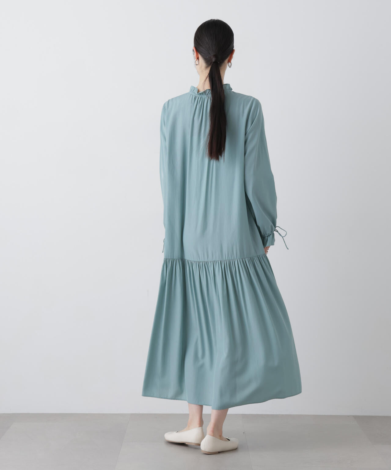 切り替えギャザーワンピース 6736119311