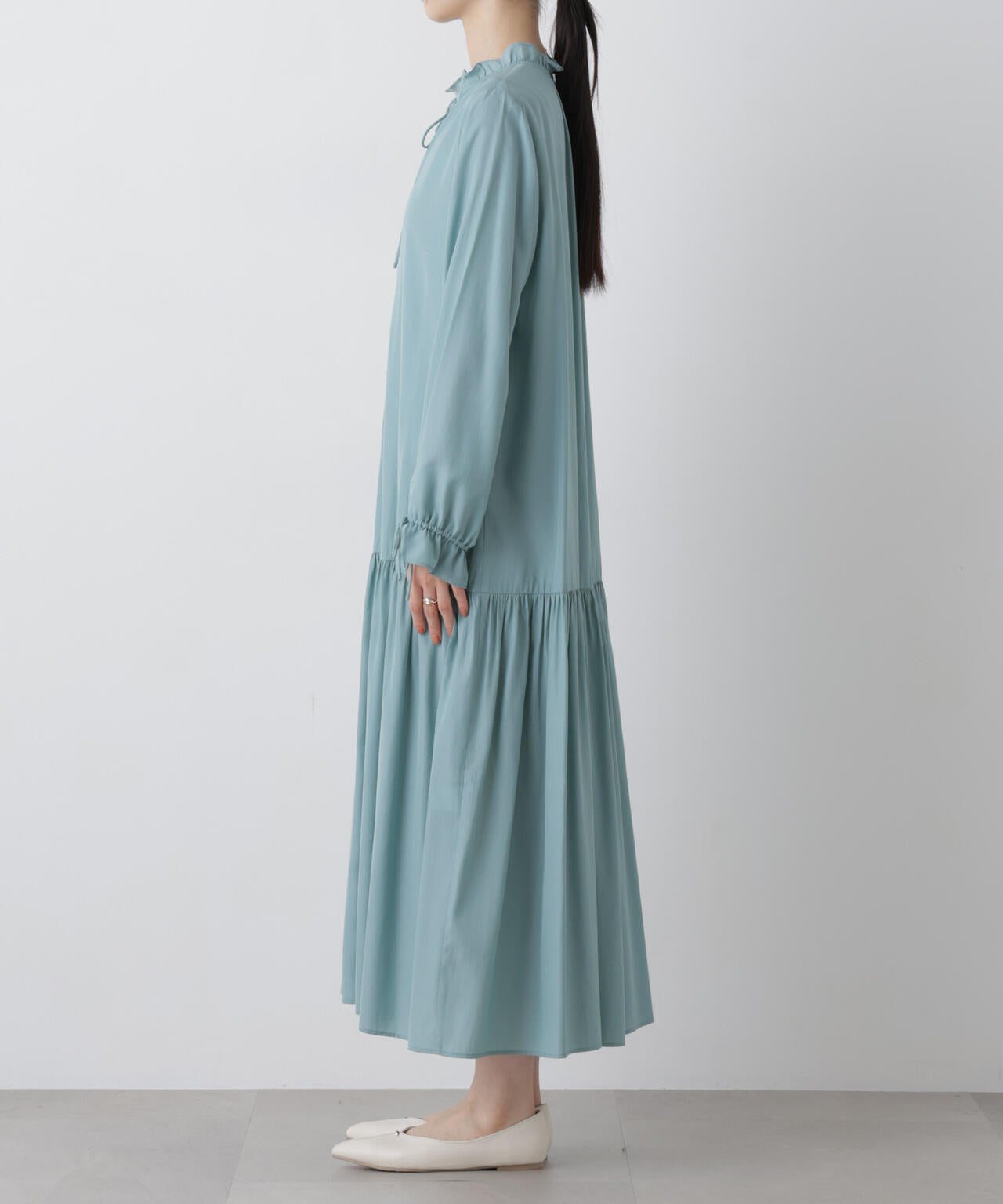 切り替えギャザーワンピース 6736119311