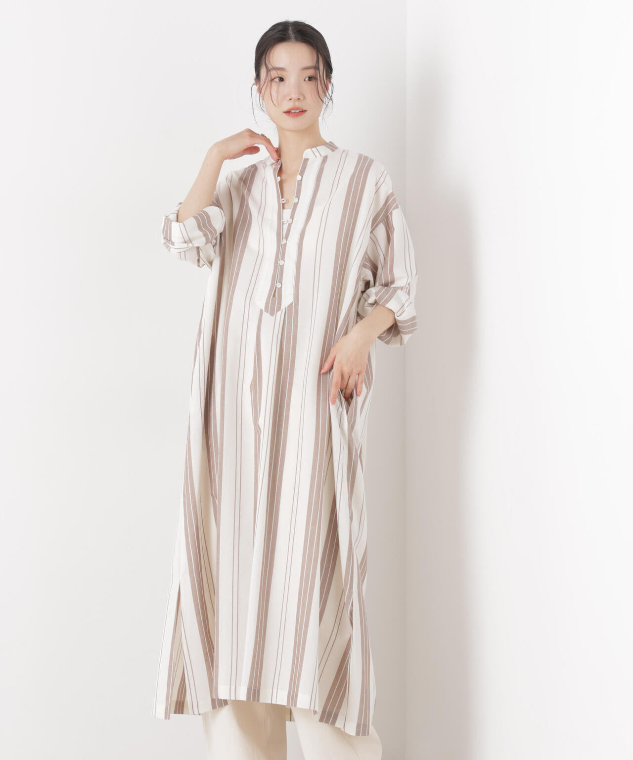 マシンウォッシャブルリネン混 スタンドカラーワンピース 6736119313