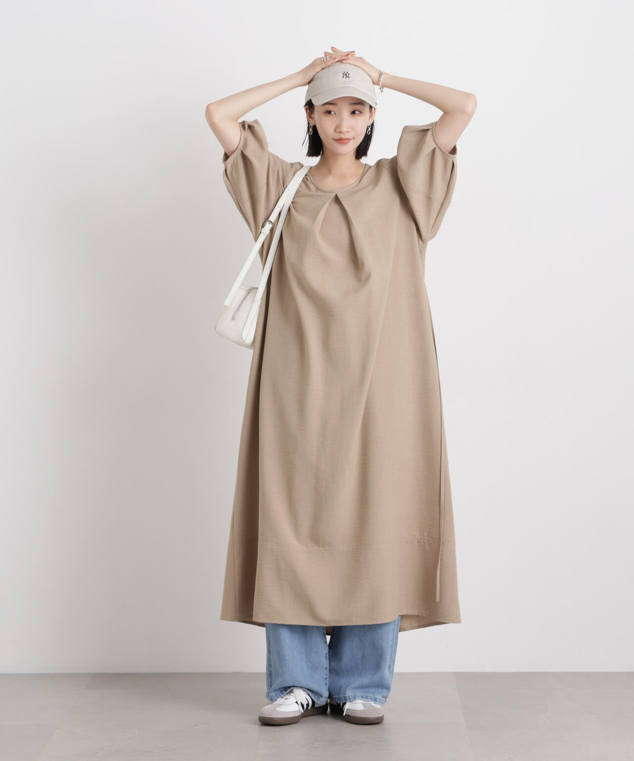 多機能リネンライク前後2wayランタンスリーブワンピース 6736119318