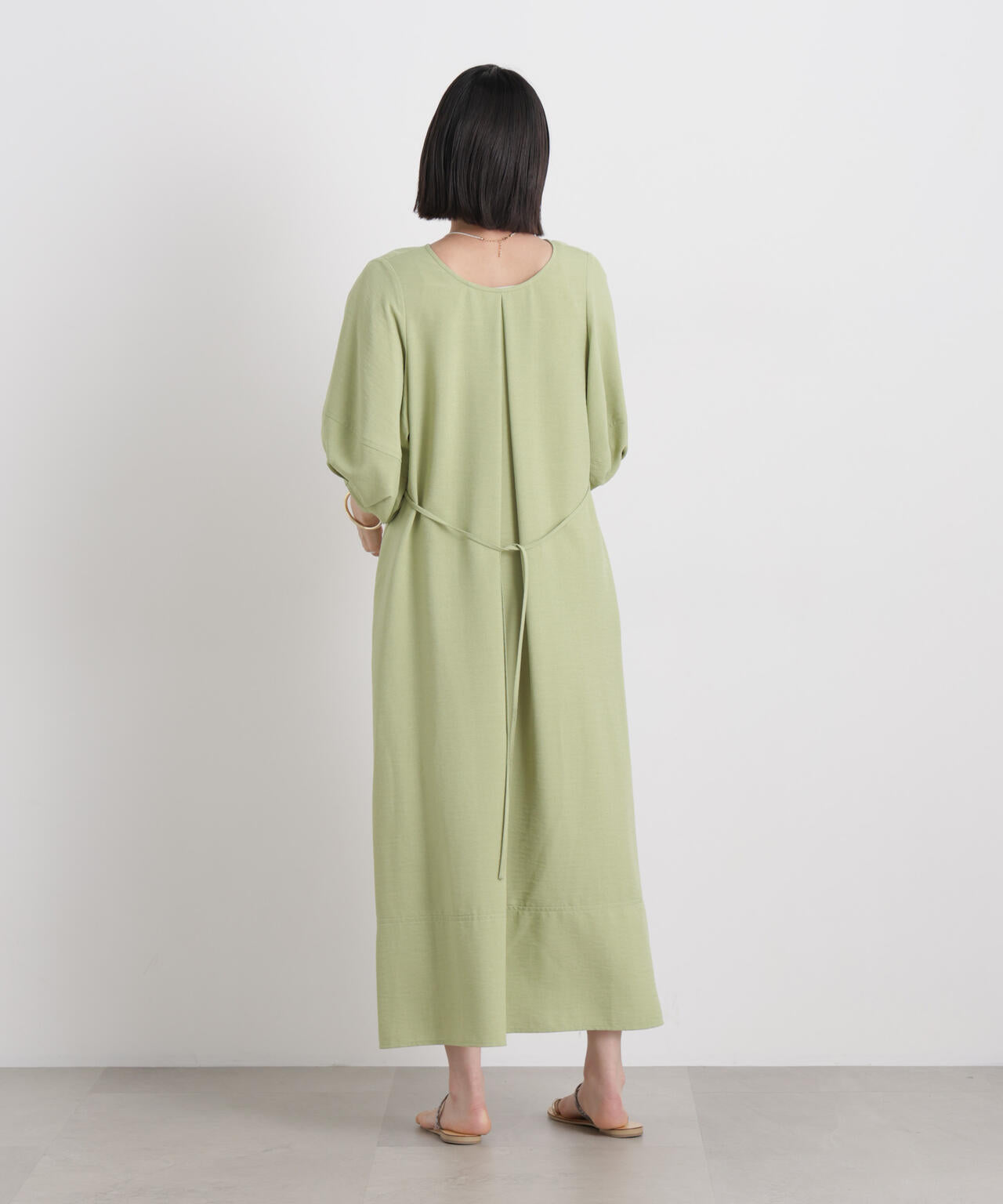 多機能リネンライク前後2wayランタンスリーブワンピース 6736119318