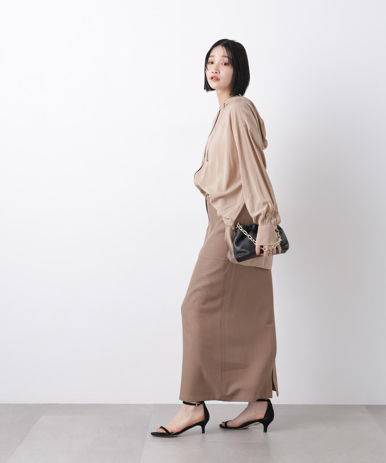 新品【23区】オーガニックコットンテリーフーディー ベージュ　 iCB/自由区 フーディー シャツ