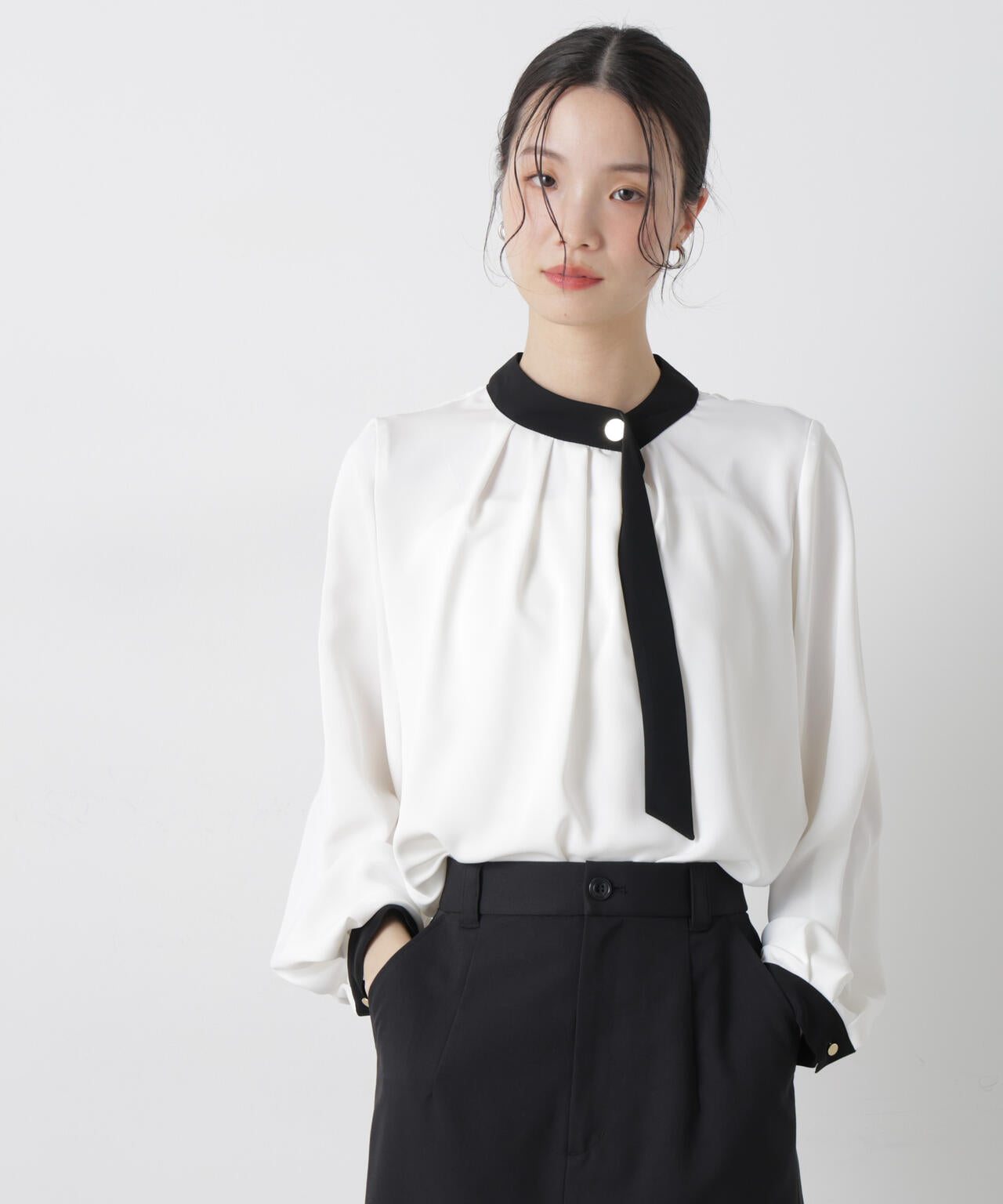 フロントタック バイカラー ボータイブラウス