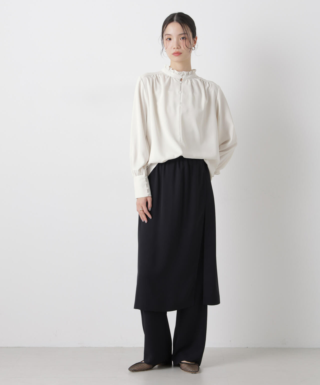 前後2way スタンドカラー ギャザー ブラウス