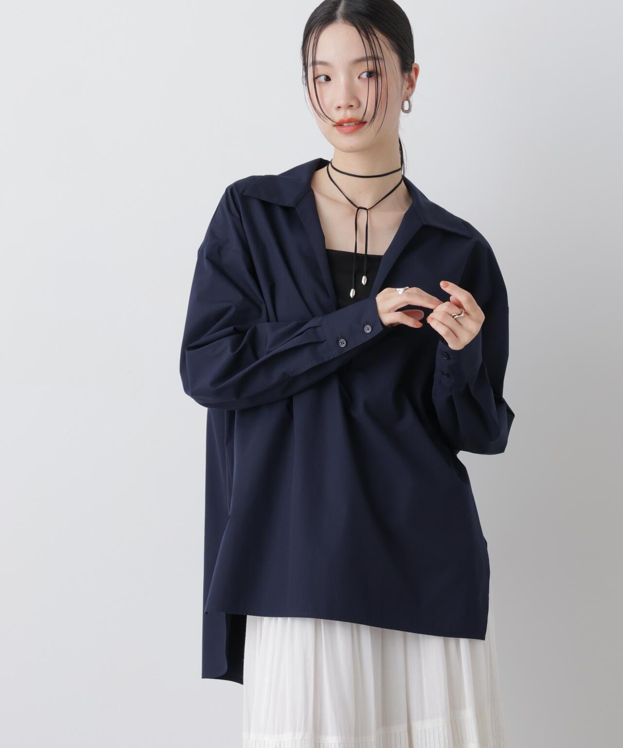 ディープVスキッパープルオーバーシャツ 6736120309