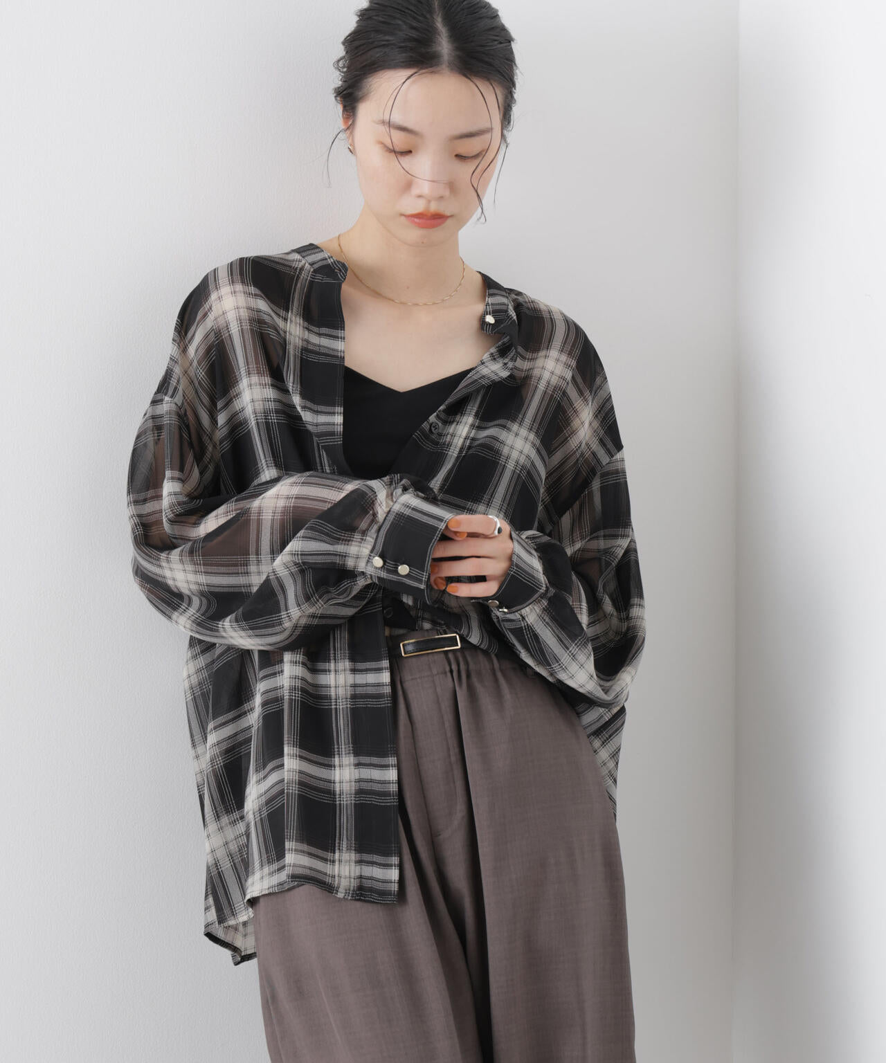 シアーチェックプリントピンタックスタンドカラーブラウス