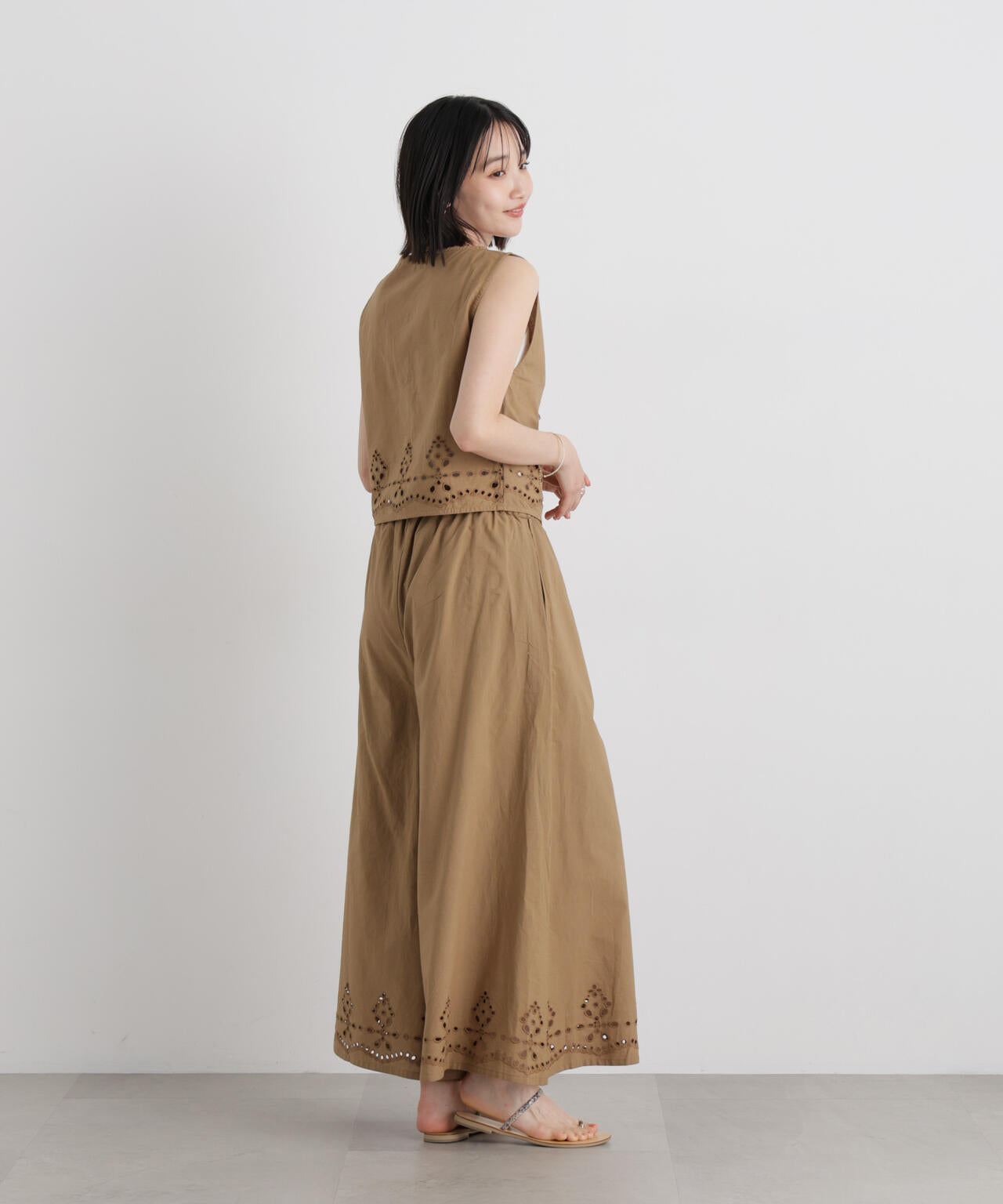 made in INDIA カットワークエンブロイダリージレ(セットアップ可) 6736121302