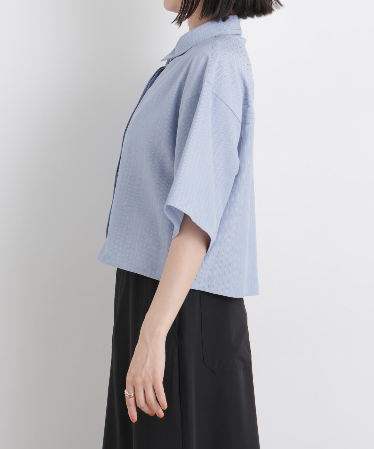 ドビーストライプクロップド半袖シャツ(セットアップ可) 6736121306