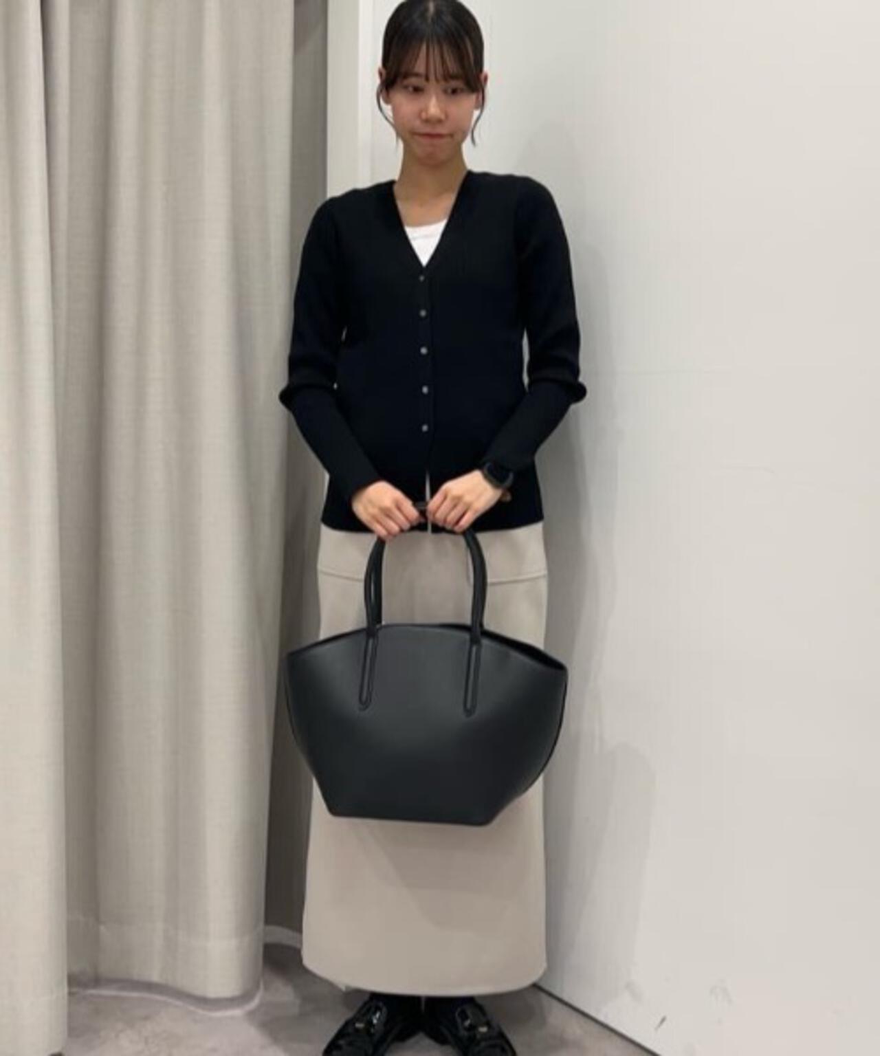 裾スリットVネックリブカーディガン 6736122300