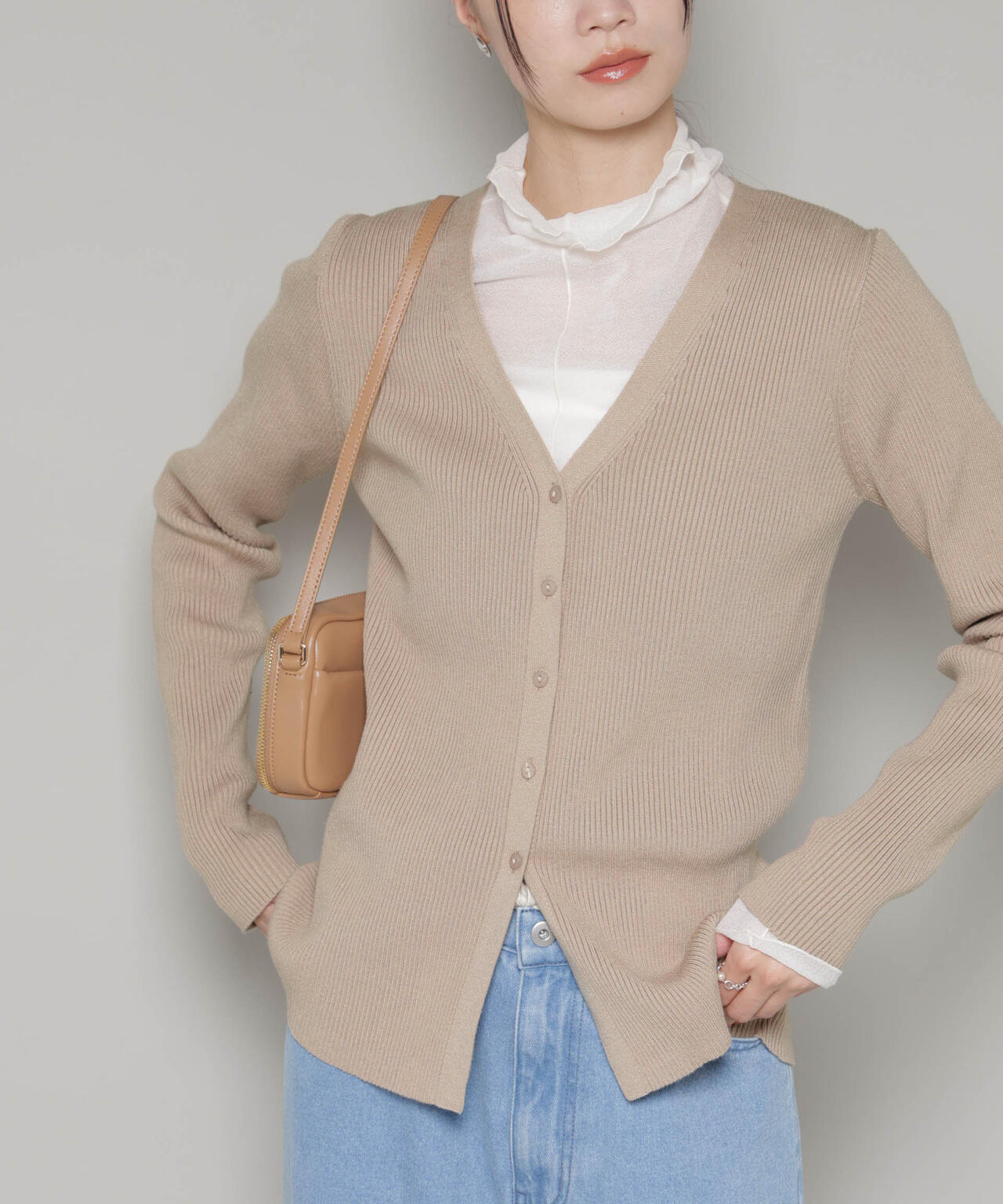 裾スリットVネックリブカーディガン 6736122300