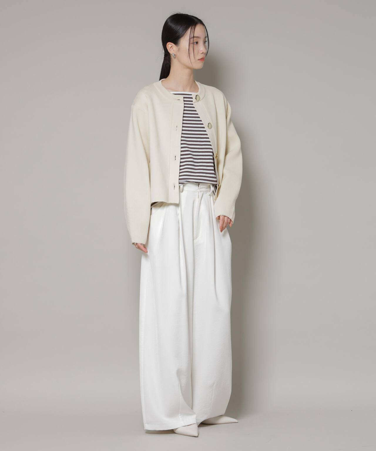 ビッグボタンクルーネックニットカーディガン 6736122302