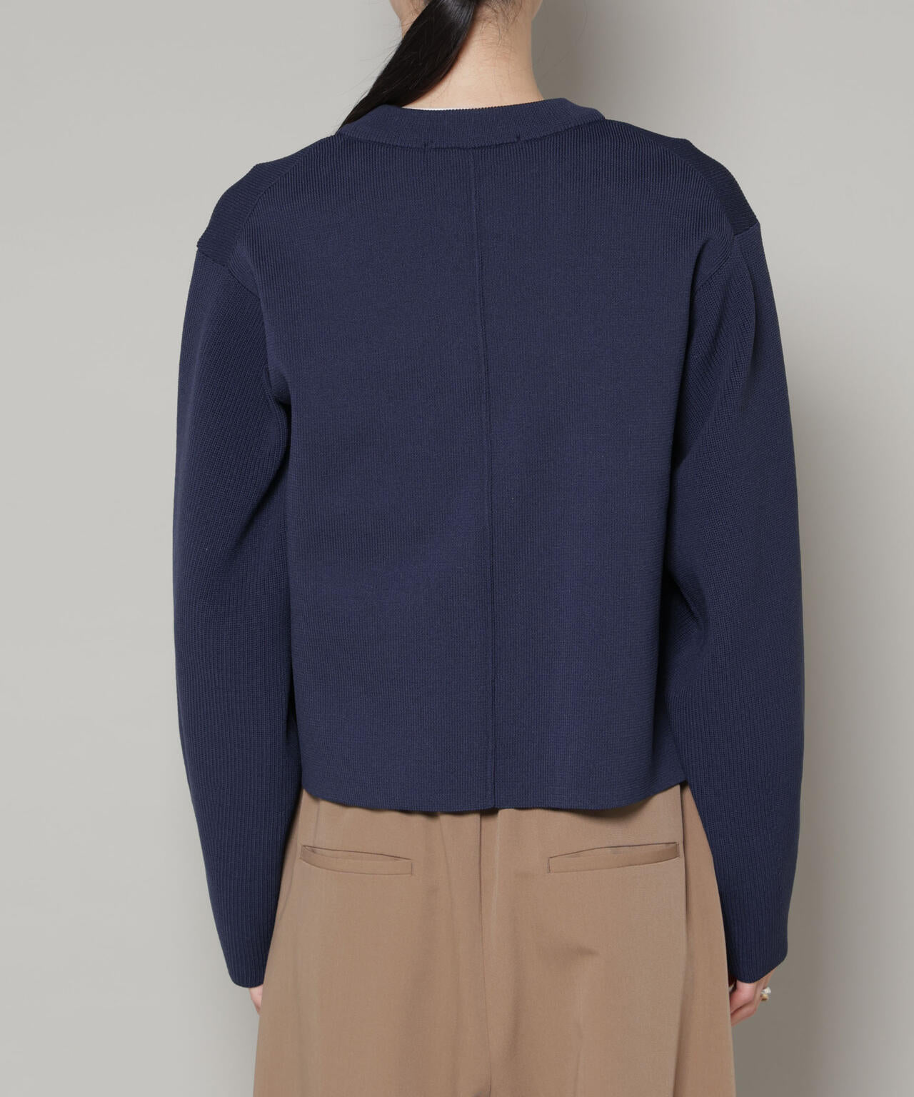 ビッグボタンクルーネックニットカーディガン 6736122302