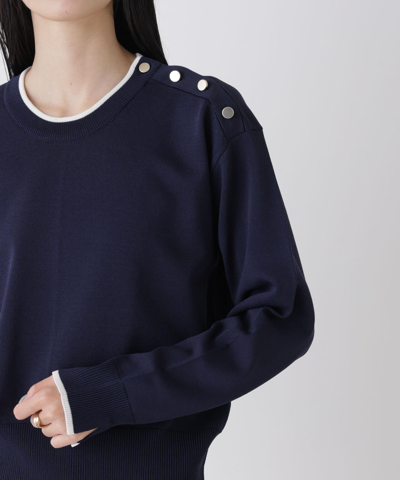 洗濯機洗可UVカットバイカラー釦ディティールニット 6736122308