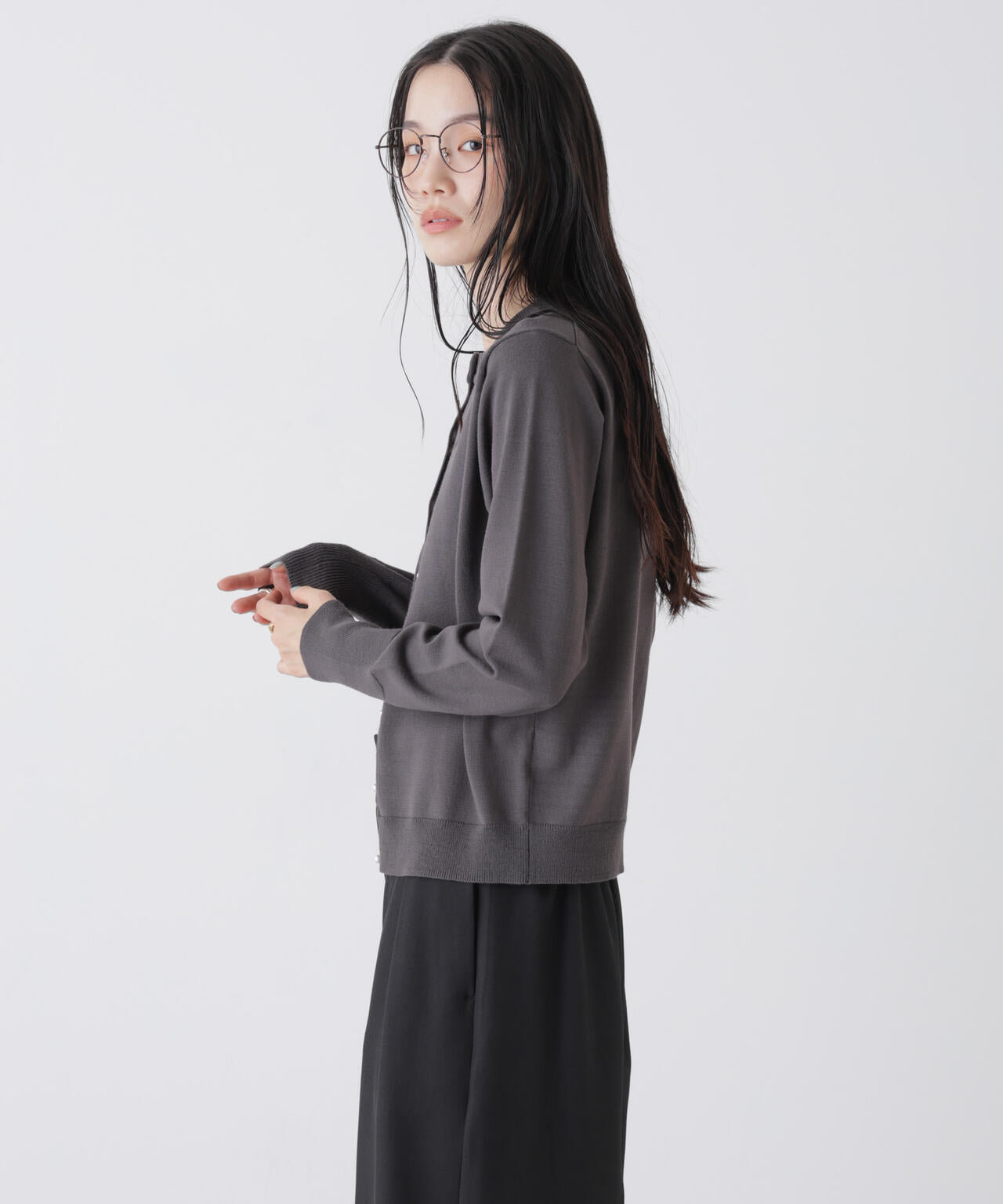 洗濯機洗可バンブーレーヨンニット パールボタンカーディガン 6736122310