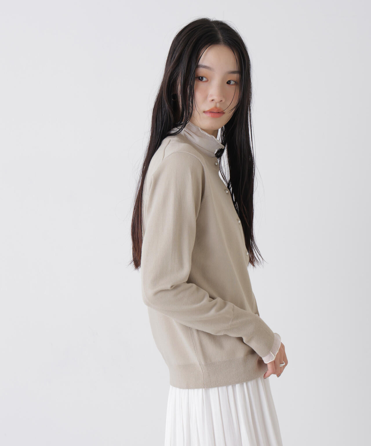 洗濯機洗可バンブーレーヨンニット パールボタンカーディガン 6736122310