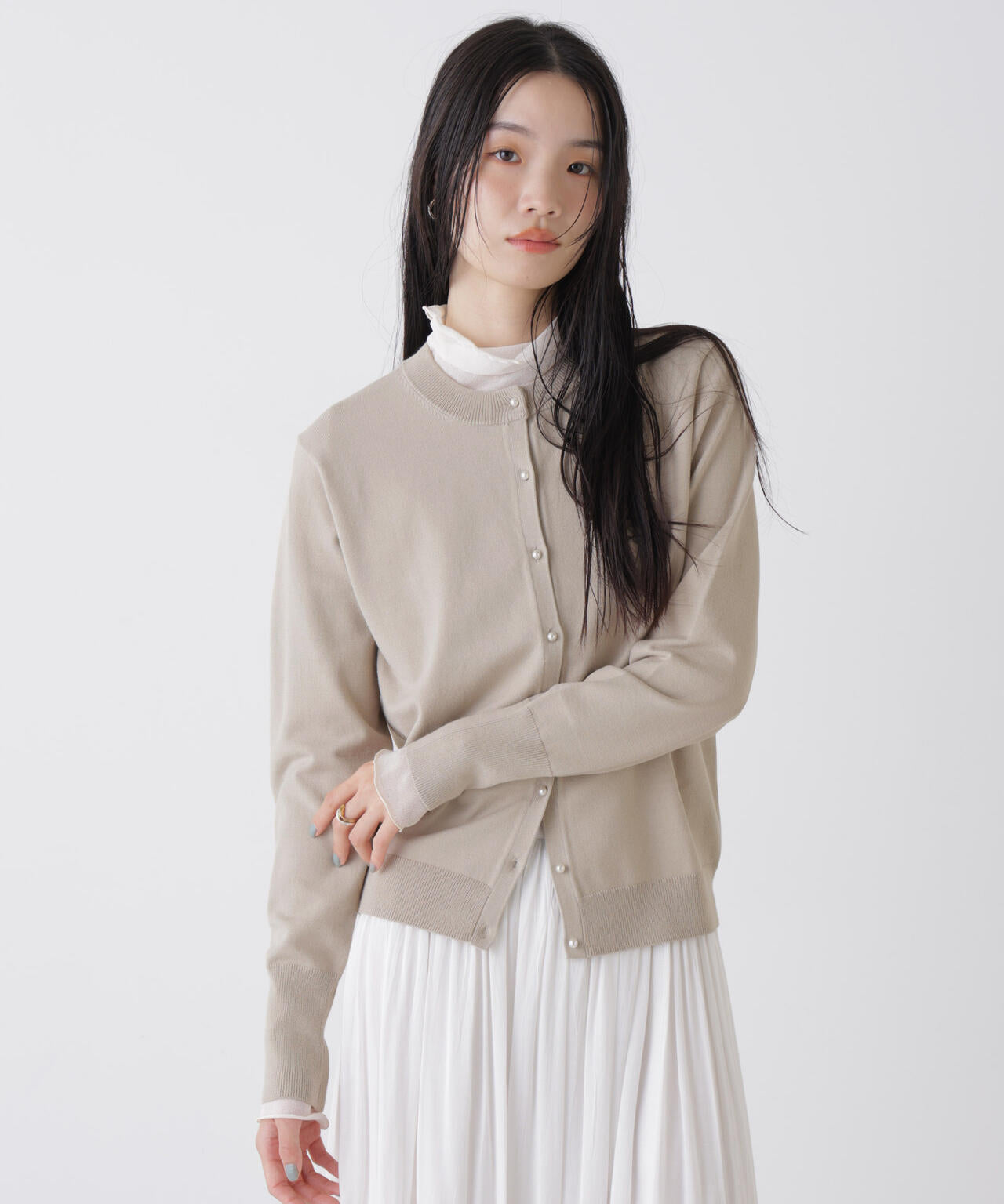 洗濯機洗可バンブーレーヨンニット パールボタンカーディガン 6736122310