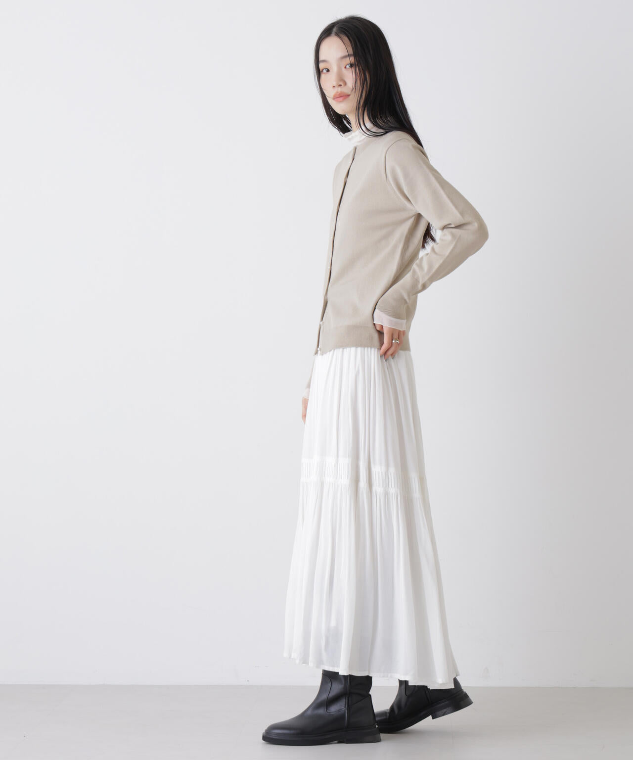 洗濯機洗可バンブーレーヨンニット パールボタンカーディガン 6736122310