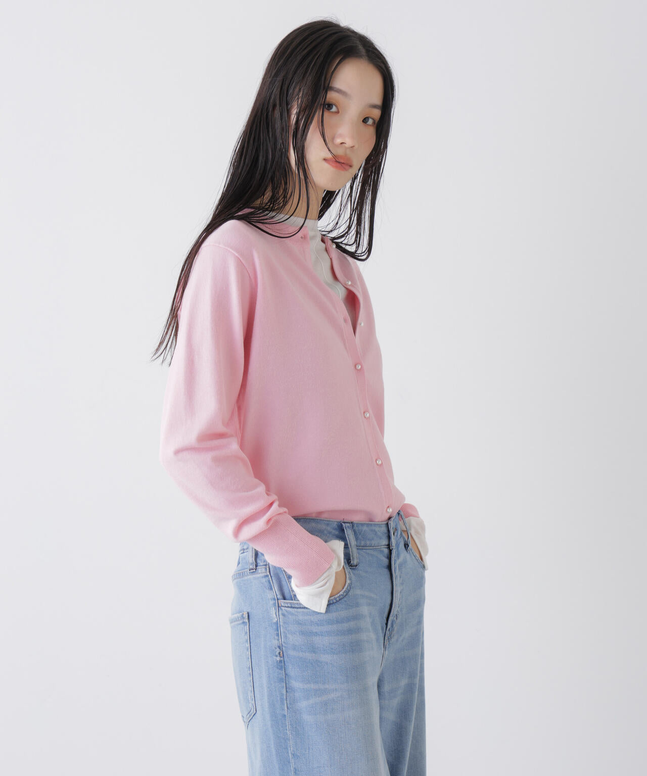 洗濯機洗可バンブーレーヨンニット パールボタンカーディガン 6736122310