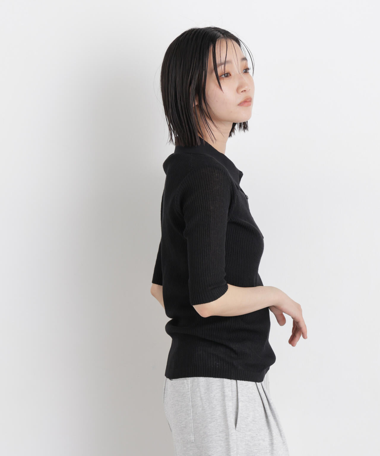 ソフトシアーランダムリブ衿付きニット 6736122323
