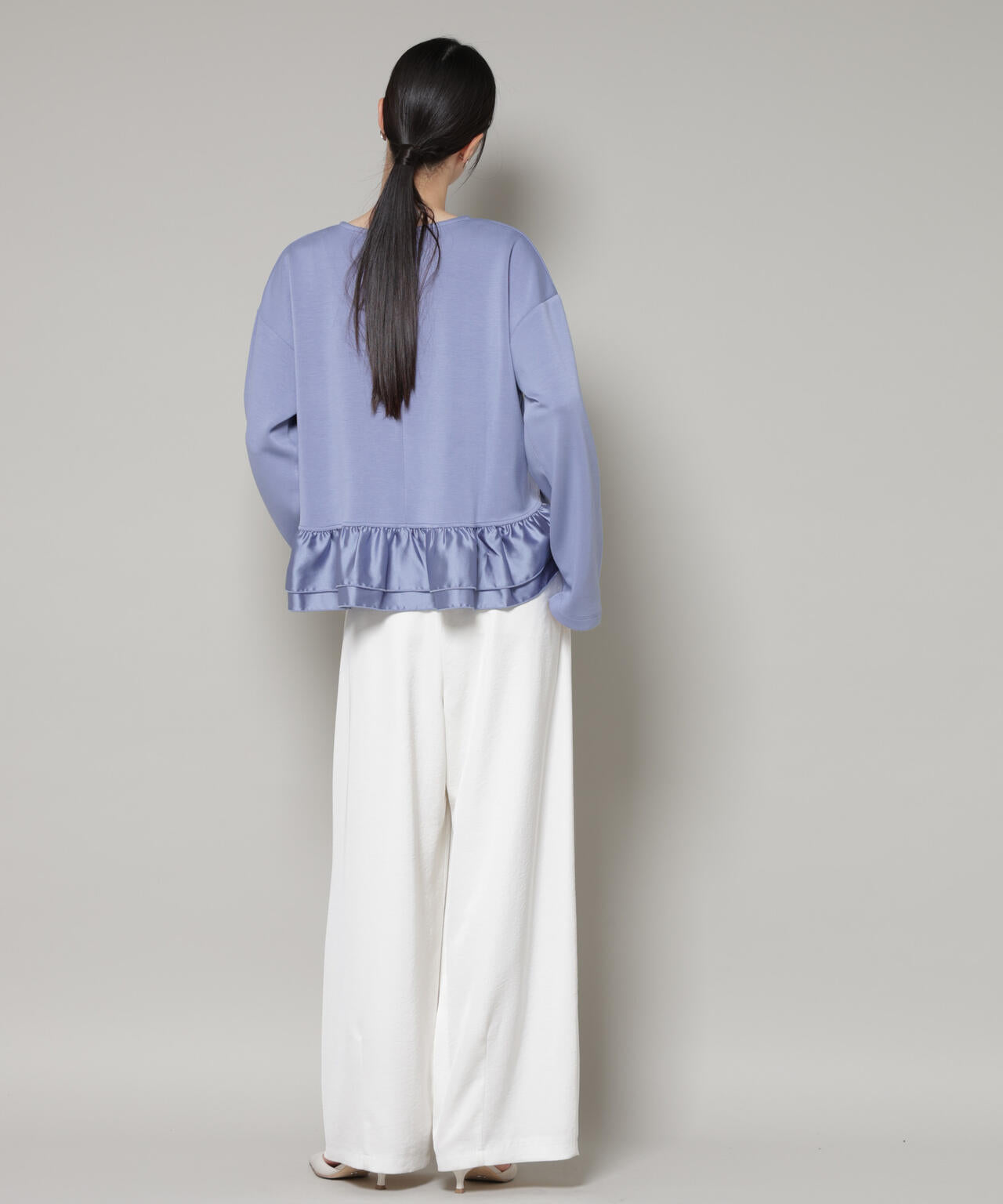 ダンボールカットサテンペプラムトップス 6736123300