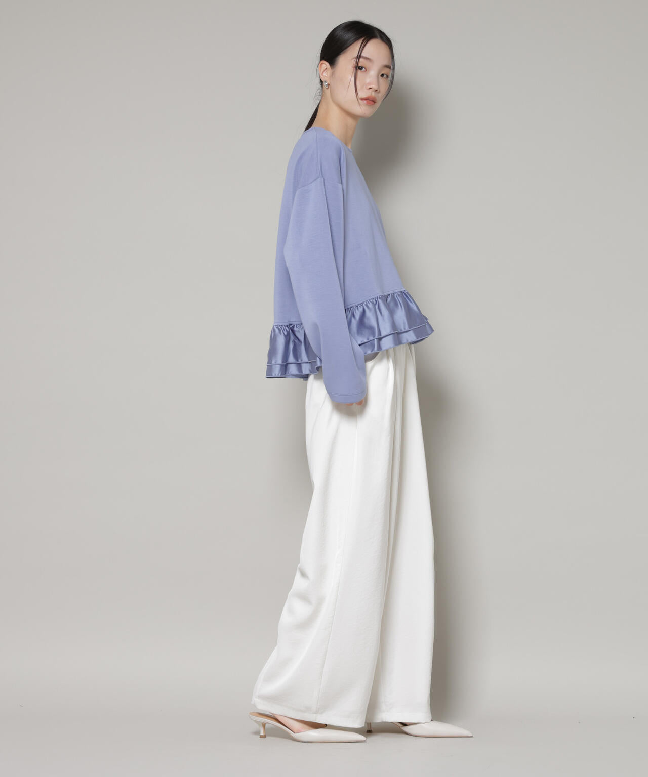 ダンボールカットサテンペプラムトップス 6736123300