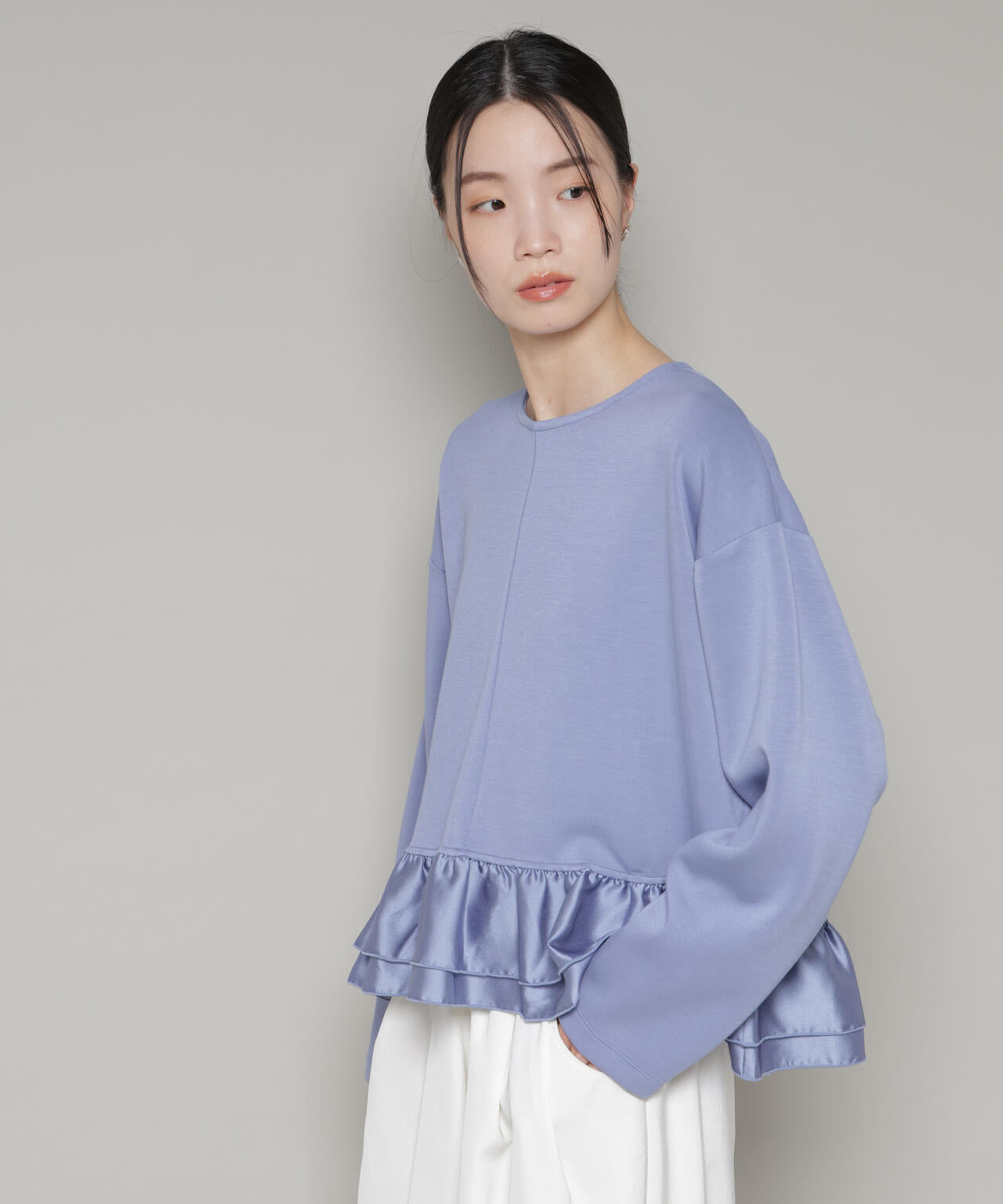 ダンボールカットサテンペプラムトップス 6736123300