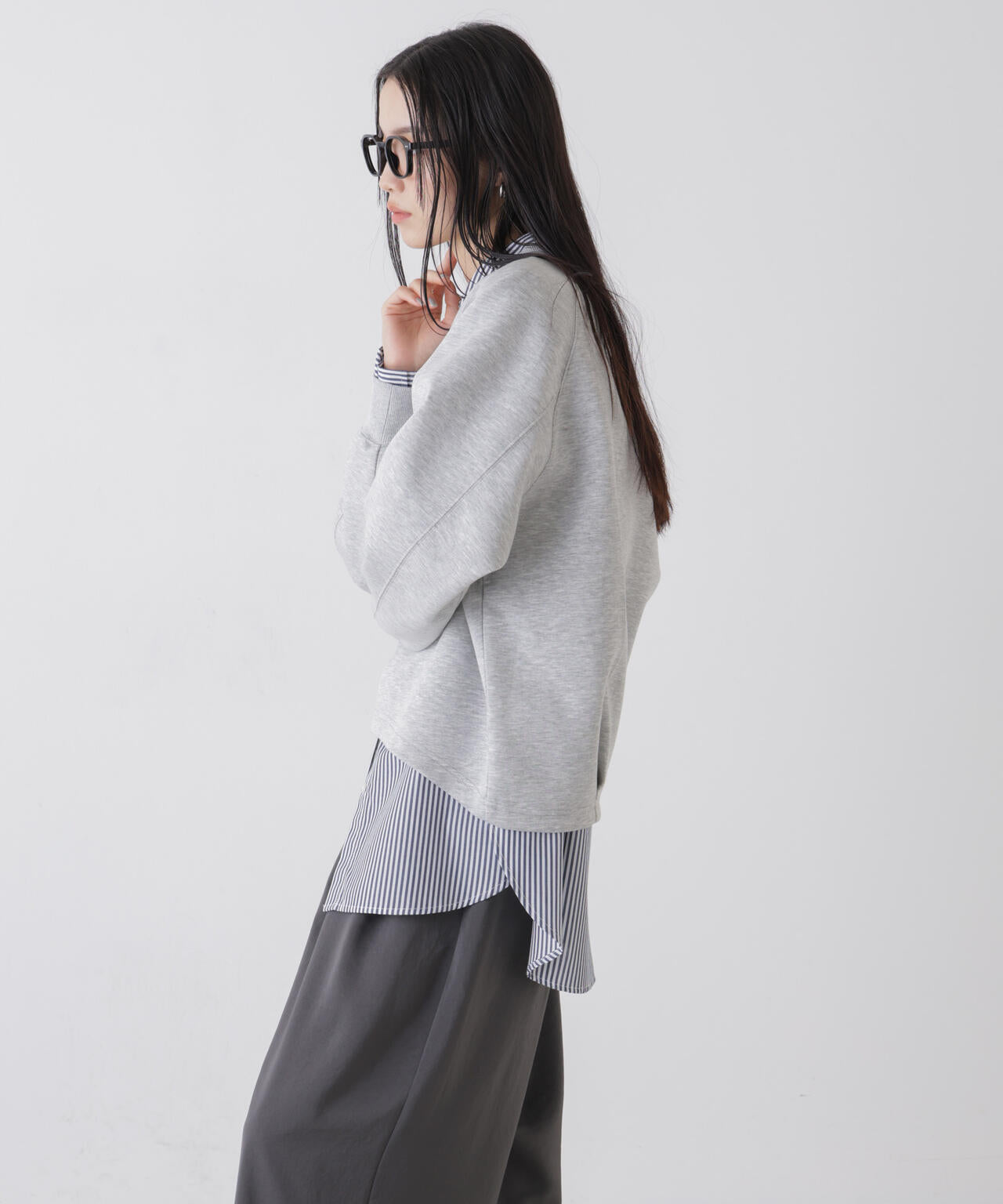 ソフトダンボール ドルマンコクーンシルエット プルオーバー