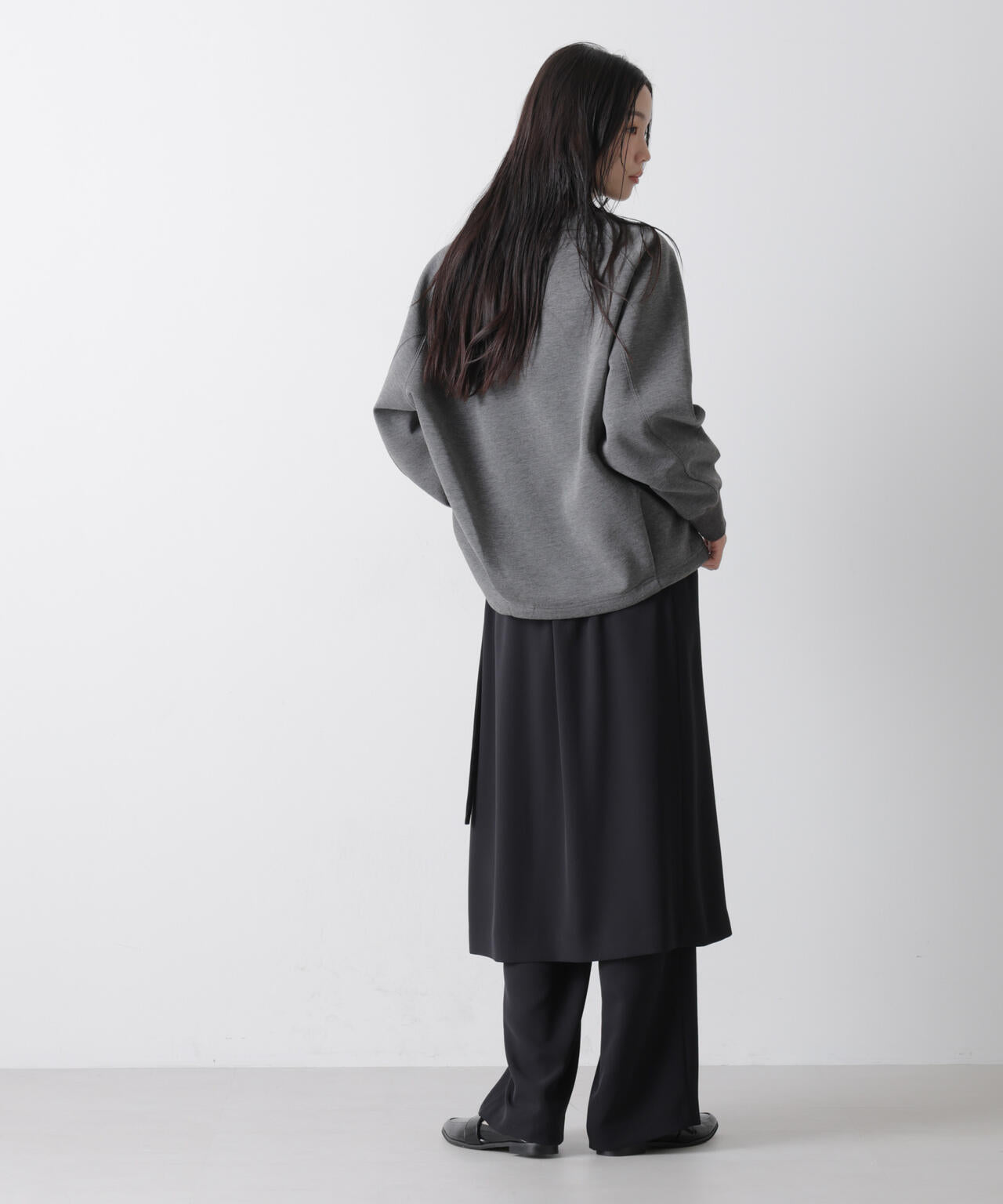 ソフトダンボールドルマンコクーンシルエットプルオーバー 6736123302