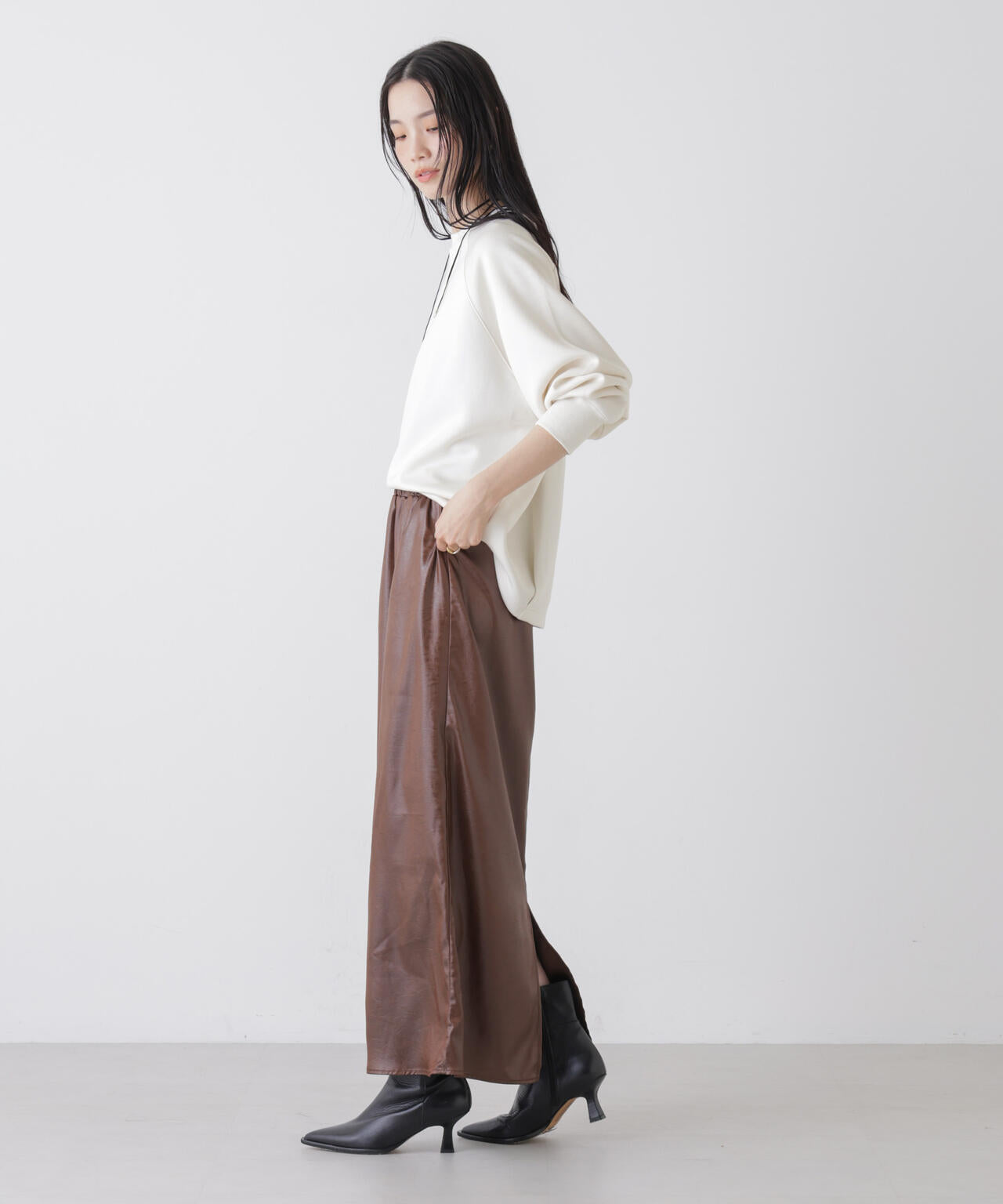 ソフトダンボールドルマンコクーンシルエットプルオーバー 6736123302