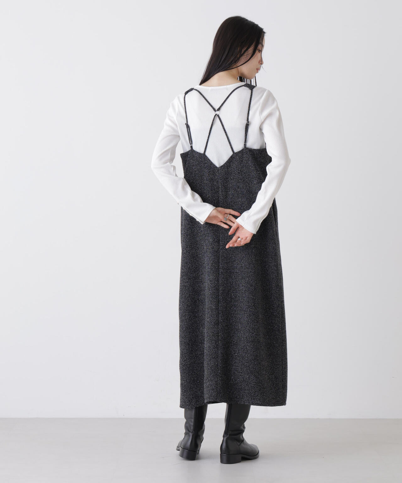 メタルボタンスリーブクルーネックリブカットトップス 6736123306