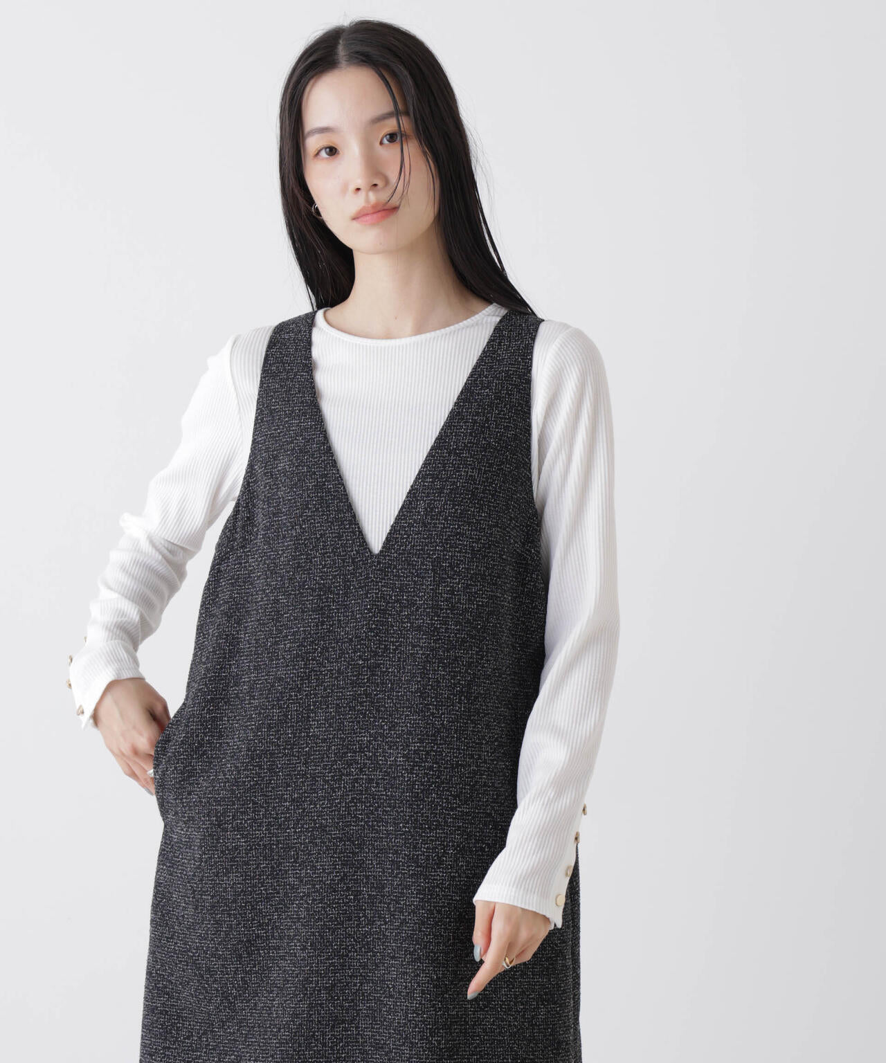 メタルボタンスリーブクルーネックリブカットトップス 6736123306