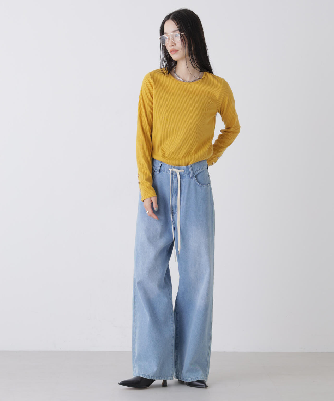 メタルボタンスリーブクルーネックリブカットトップス 6736123306