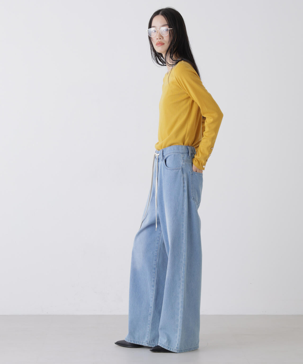 メタルボタンスリーブクルーネックリブカットトップス 6736123306